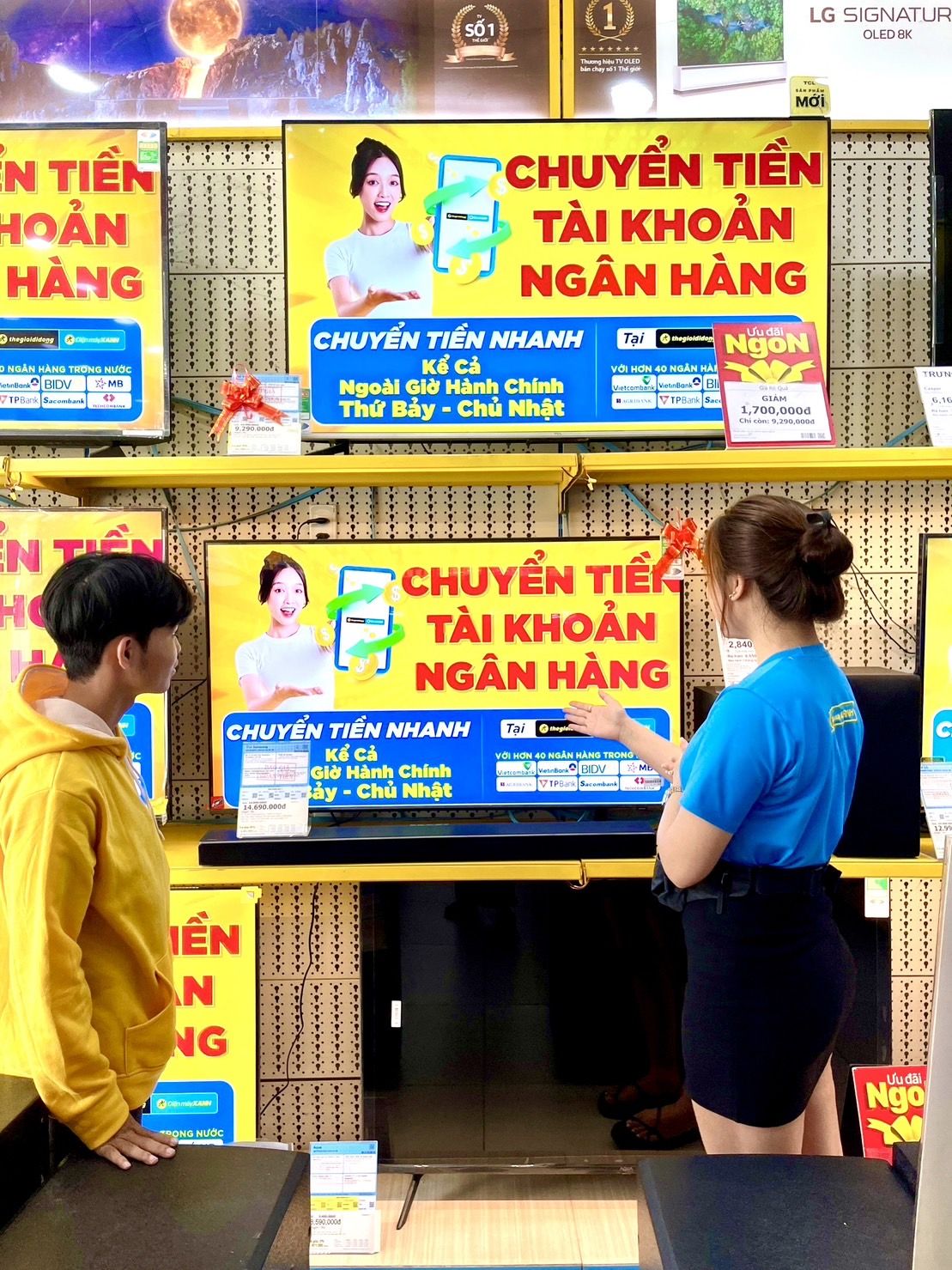 Thế Giới Di Động mở dịch vụ chuyển tiền vào tài khoản ngân hàng, hợp tác triển khai thu hộ BHXH/BHYT - Chấm dứt nỗi lo “lấy số xếp hàng” 225630-the-gioi-di-dong-chuyen-tien-ngan-hang