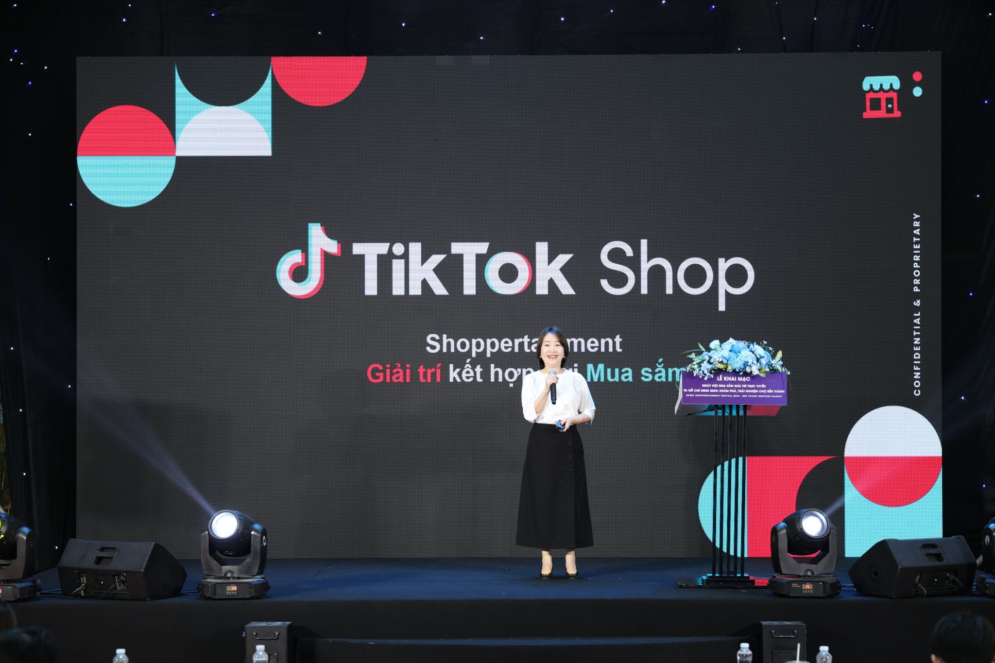 TikTok đồng hành thúc đẩy thương mại số và du lịch tại Thành phố Hồ Chí Minh với sự kiện “Ngày hội mua sắm, giải trí trực tuyến TPHCM 2023 - Chợ di sản Bến Thành” 226084-tiktok-thuong-mai-so-du-lich-ho-chi-minh