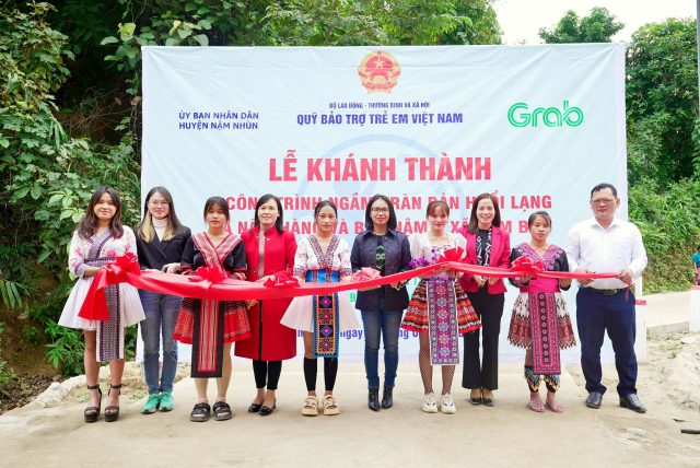 227161-quy-bao-tro-tre-em-grab-xay-cau-2