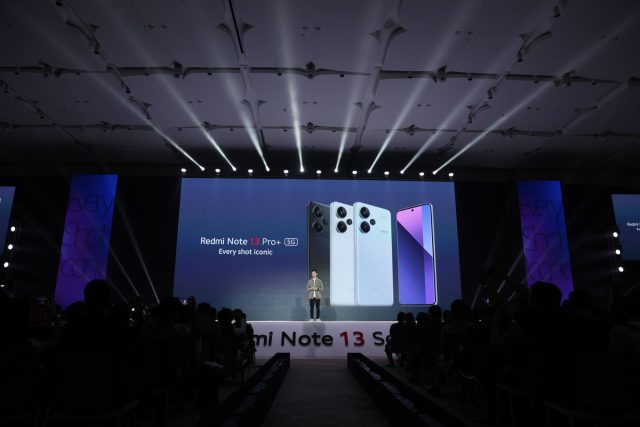 228553-redmi-note-13-25-000-don-1-tuan-mo-ban-9
