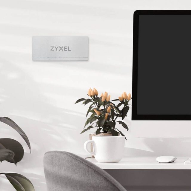 229569-zyxel-networks-switch-2-5g-cho-gia-dinh-4