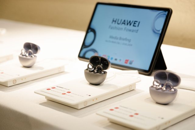 229734-huawei-huawei-freeclip-tai-viet-nam-3