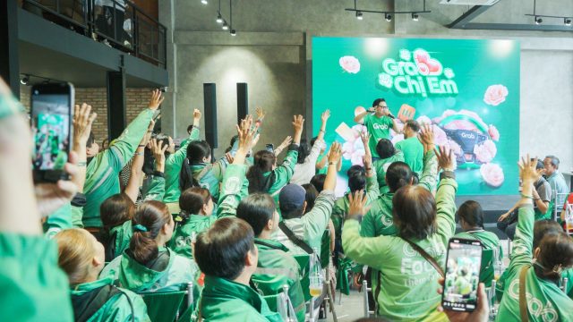 230342-grab-chuong-trinh-nu-doi-tac-tai-xe-grab