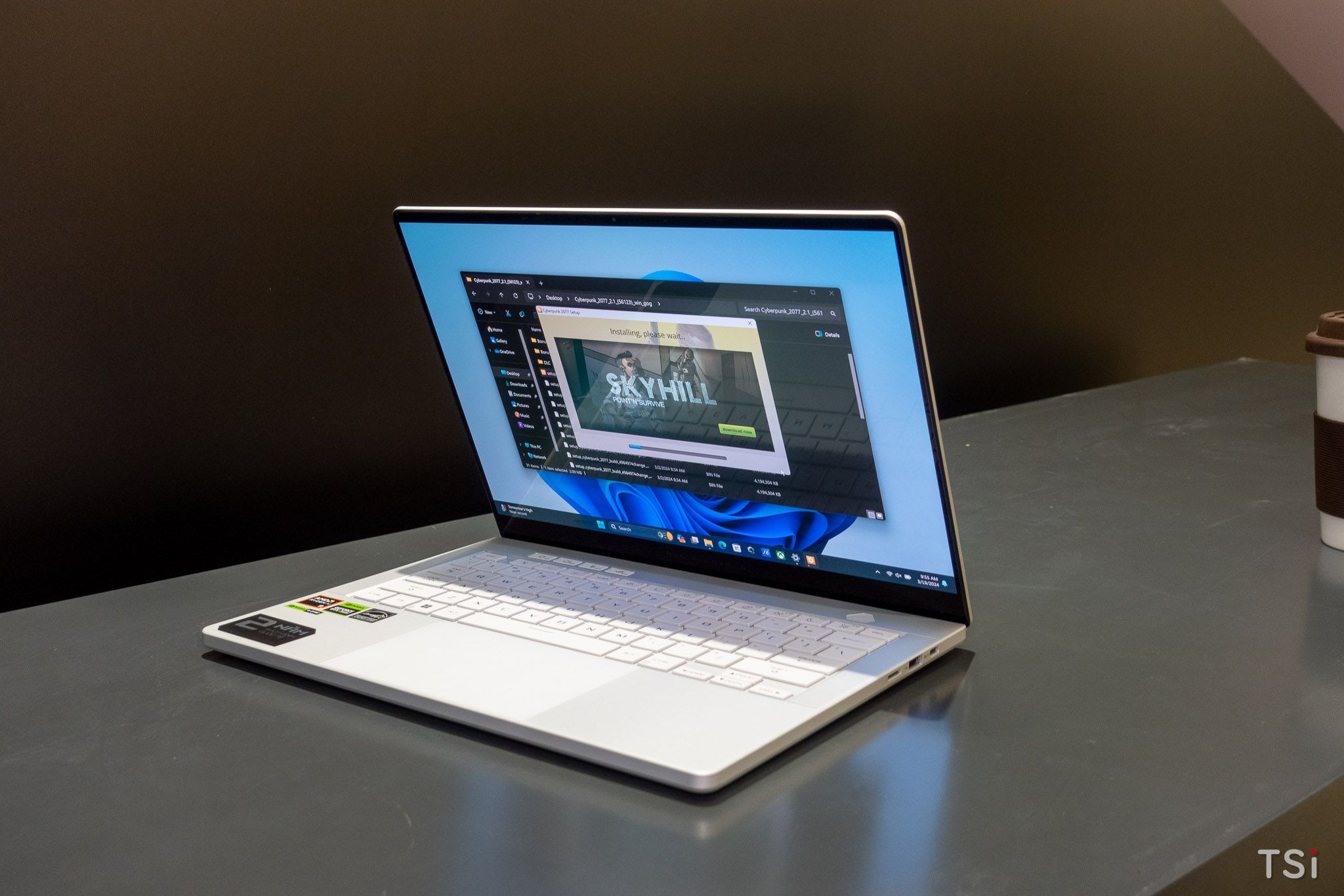 ASUS lên kệ ROG Zephyrus G14/G16, giá từ 55 triệu đồng ASUS lên kệ ROG Zephyrus G14/G16, giá từ 55 triệu đồng