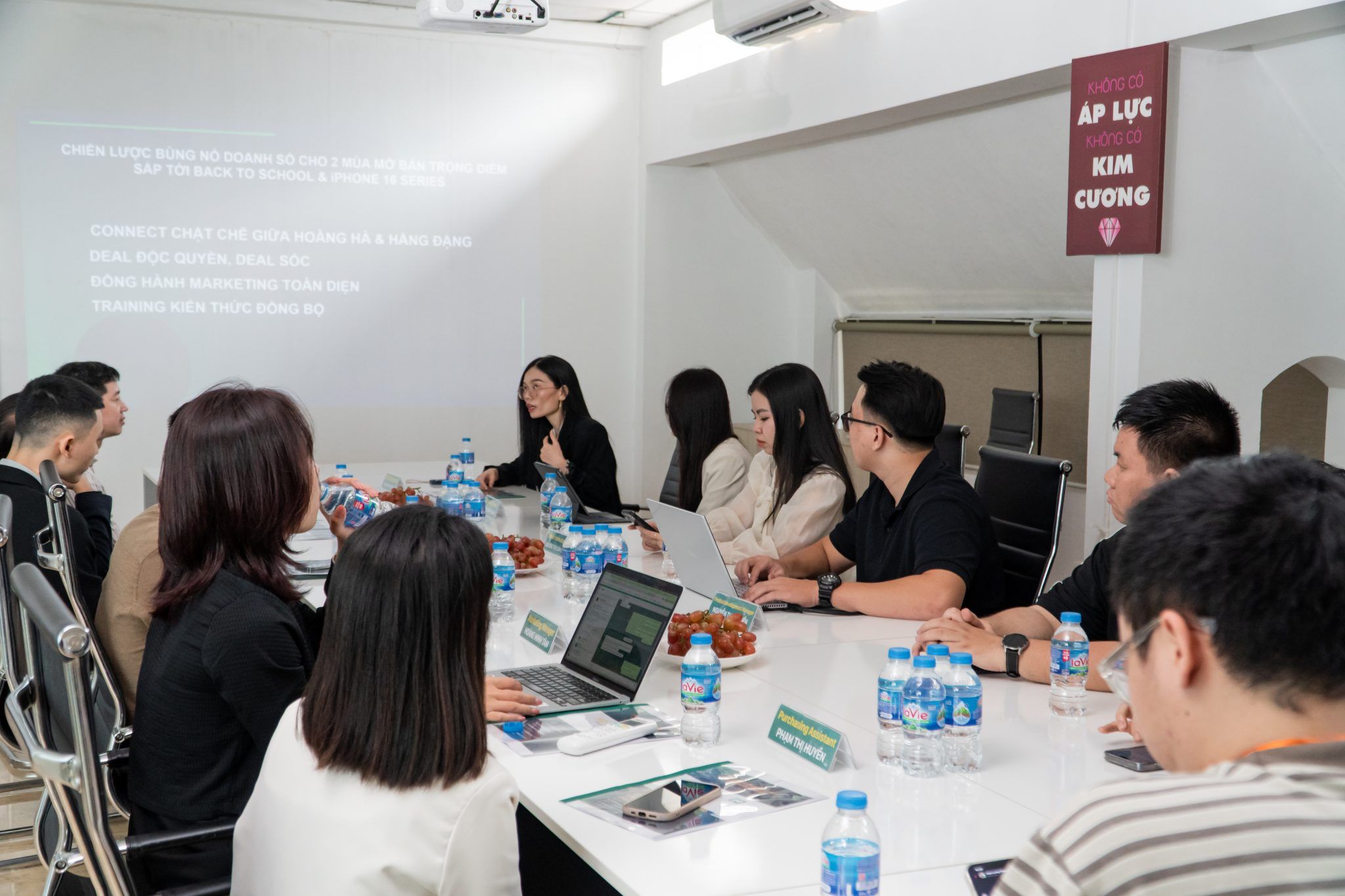 HDAccessory và Hoàng Hà Mobile ký kết hợp tác chiến lược phân phối phụ kiện chính hãng cao cấp HDAccessory và Hoàng Hà Mobile ký kết hợp tác chiến lược phân phối phụ kiện chính hãng cao cấp