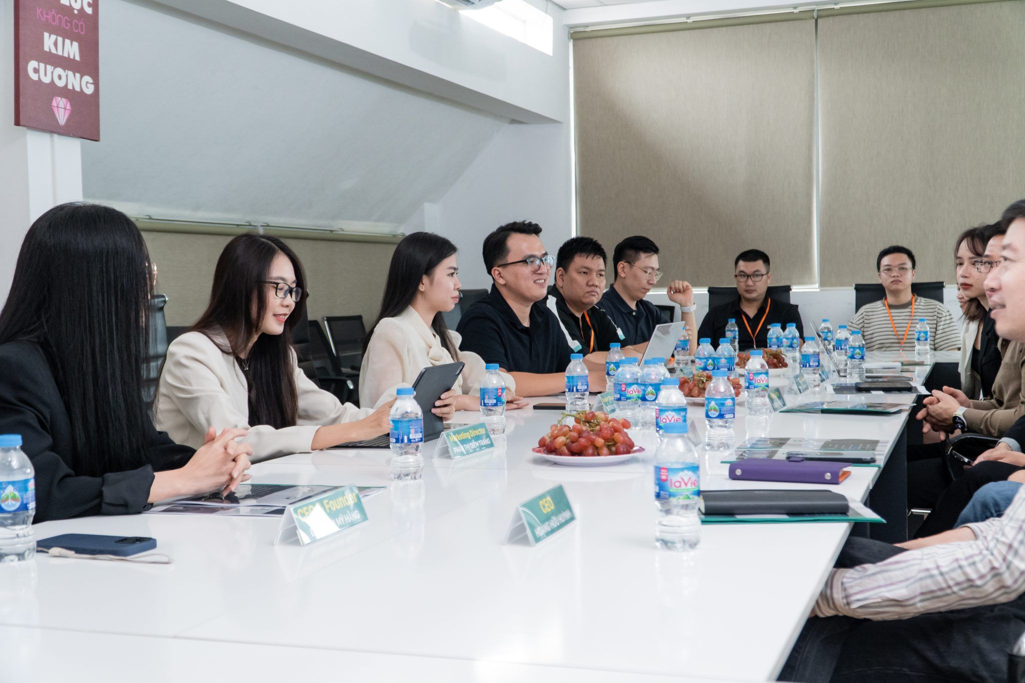 HDAccessory và Hoàng Hà Mobile ký kết hợp tác chiến lược phân phối phụ kiện chính hãng cao cấp HDAccessory và Hoàng Hà Mobile ký kết hợp tác chiến lược phân phối phụ kiện chính hãng cao cấp