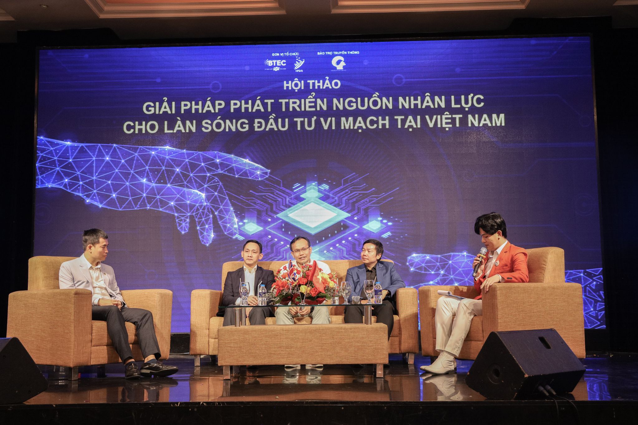BTEC FPT hợp phát triển nguồn nhân lực ngành công nghệ bán dẫn, chính thức gia nhập hội công nghệ vi mạch bán dẫn TP HCM 234388-btec-fpt-cong-nghe-vi-mach-ban-dan-hcm