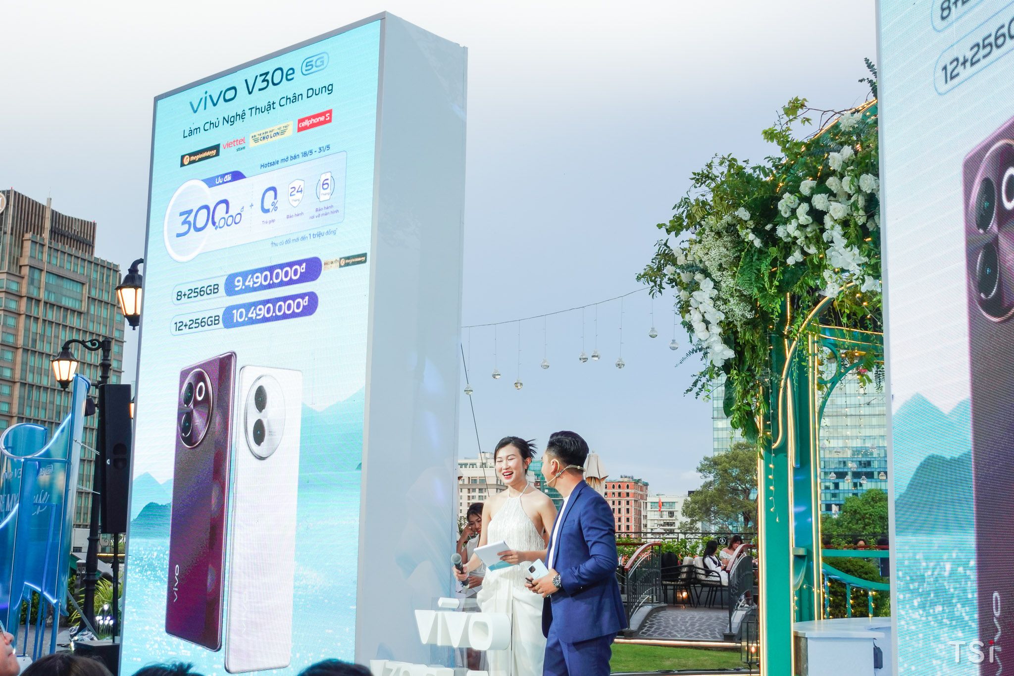 Bộ đôi vivo V30 5G / V30e 5G mở bán từ ngày mai 18/5 Bộ đôi vivo V30 5G / V30e 5G mở bán từ ngày mai 18/5