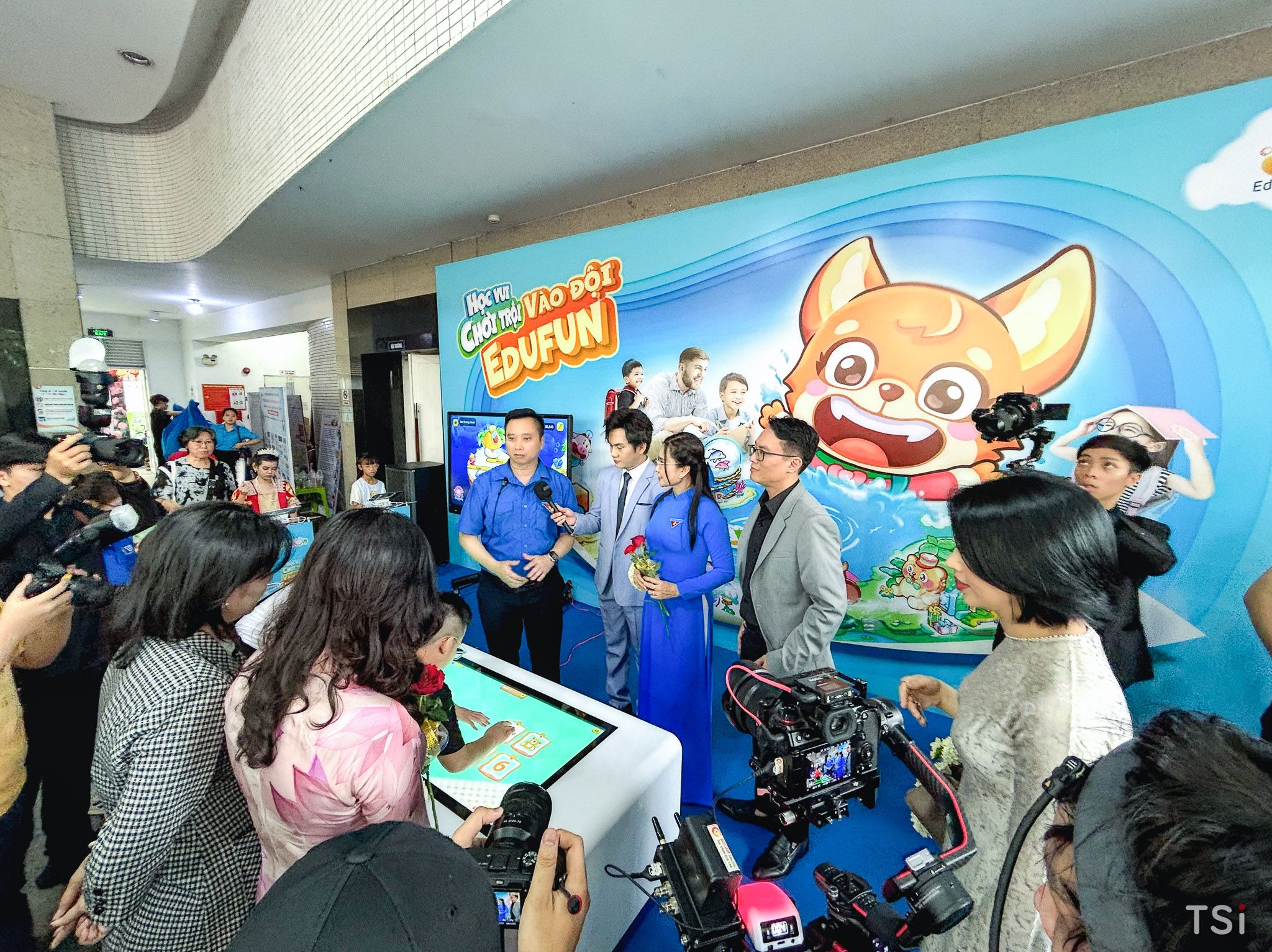 Ra mắt Edufun: Ứng dụng học tiếng Anh hiệu quả và thú vị Ra mắt Edufun: Ứng dụng học tiếng Anh hiệu quả và thú vị
