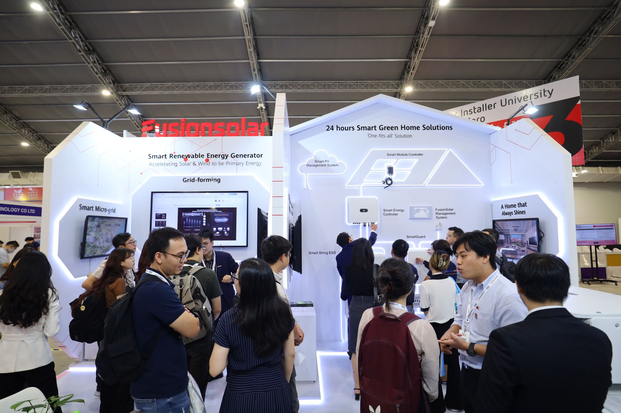 Huawei giới thiệu giải pháp tạo lưới Grid Forming để tháo gỡ thách thức cho hệ thống điện mặt trời tại Việt Nam 236686-huawei-grid-forming-dien-mat-troi