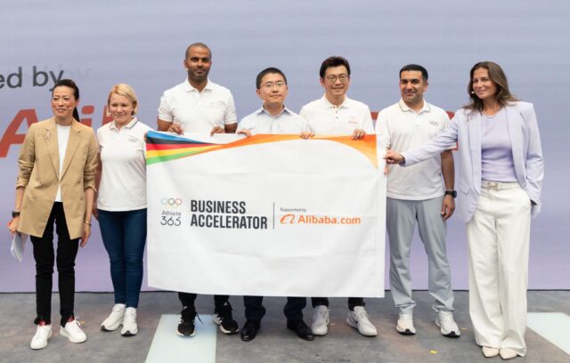 238069-alibaba-com-ioc-van-dong-vien