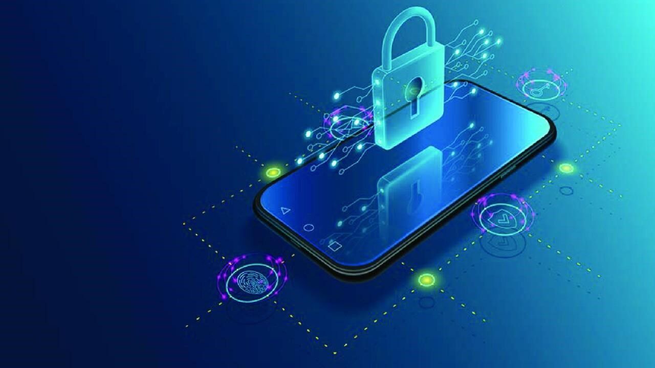 Tạo lá chắn cho điện thoại chống app giả mạo theo cách của chuyên gia