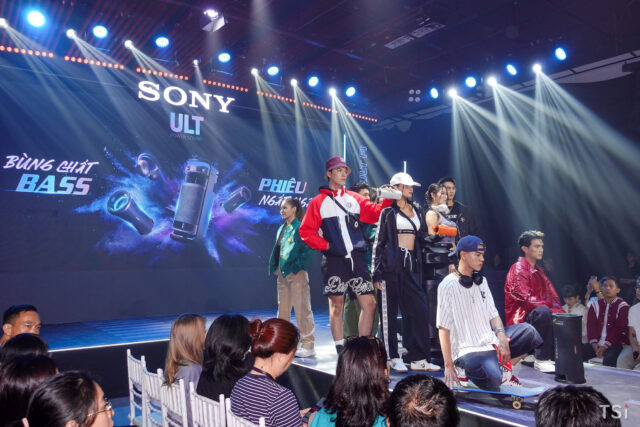 loa-khong-day-sony-ult-power-sound-37