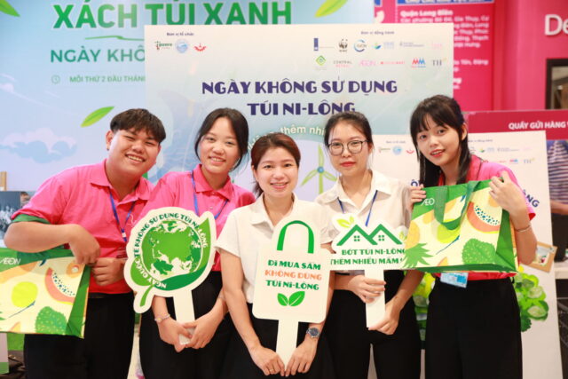 240268-aeon-80-luong-giao-dich-khong-ni-long-44