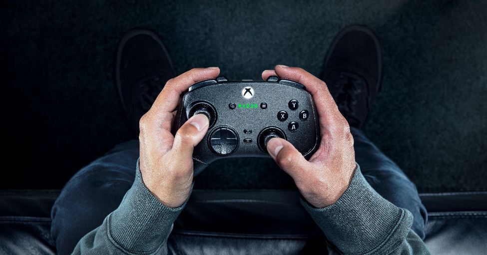 Razer Wolverine V3 Pro – tay cầm chơi game esports không dây tối ưu cho Xbox và PC Razer Wolverine V3 Pro – tay cầm chơi game esports không dây tối ưu cho Xbox và PC