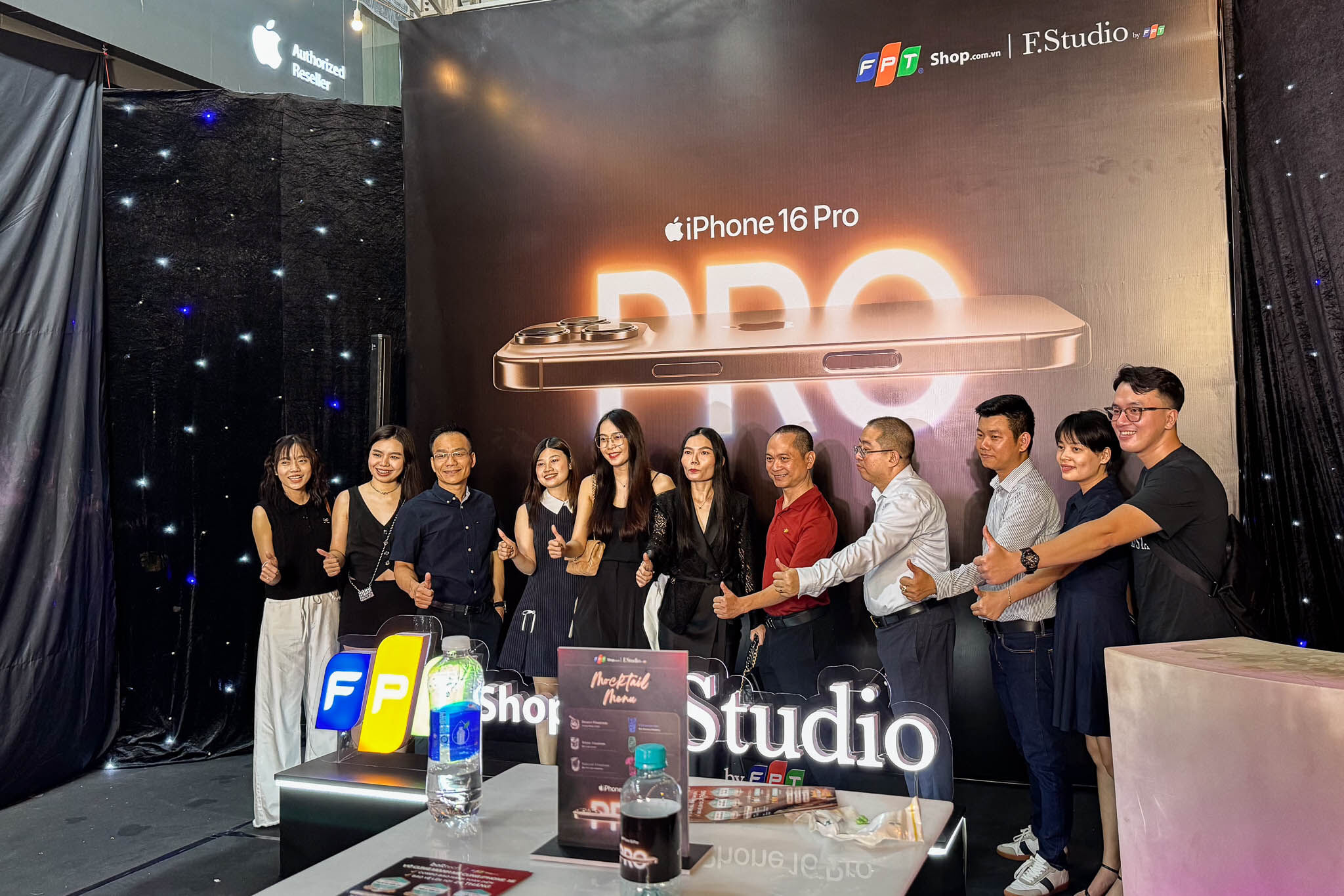 FPT Shop và F.Studio by FPT chính thức mở bán iPhone 16 Series trên toàn quốc FPT Shop và F.Studio by FPT chính thức mở bán iPhone 16 Series trên toàn quốc