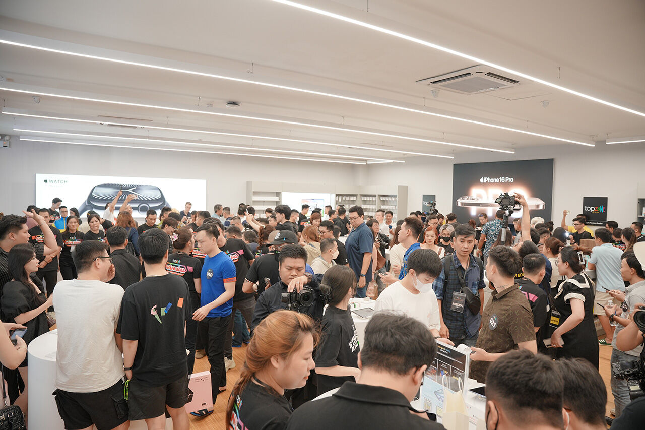 Dẫn đầu số lượng đặt hàng iPhone 16 series tại Việt Nam, TopZone lần đầu tiên mở bán iPhone không cần cọc Dẫn đầu số lượng đặt hàng iPhone 16 series tại Việt Nam, TopZone lần đầu tiên mở bán iPhone không cần cọc