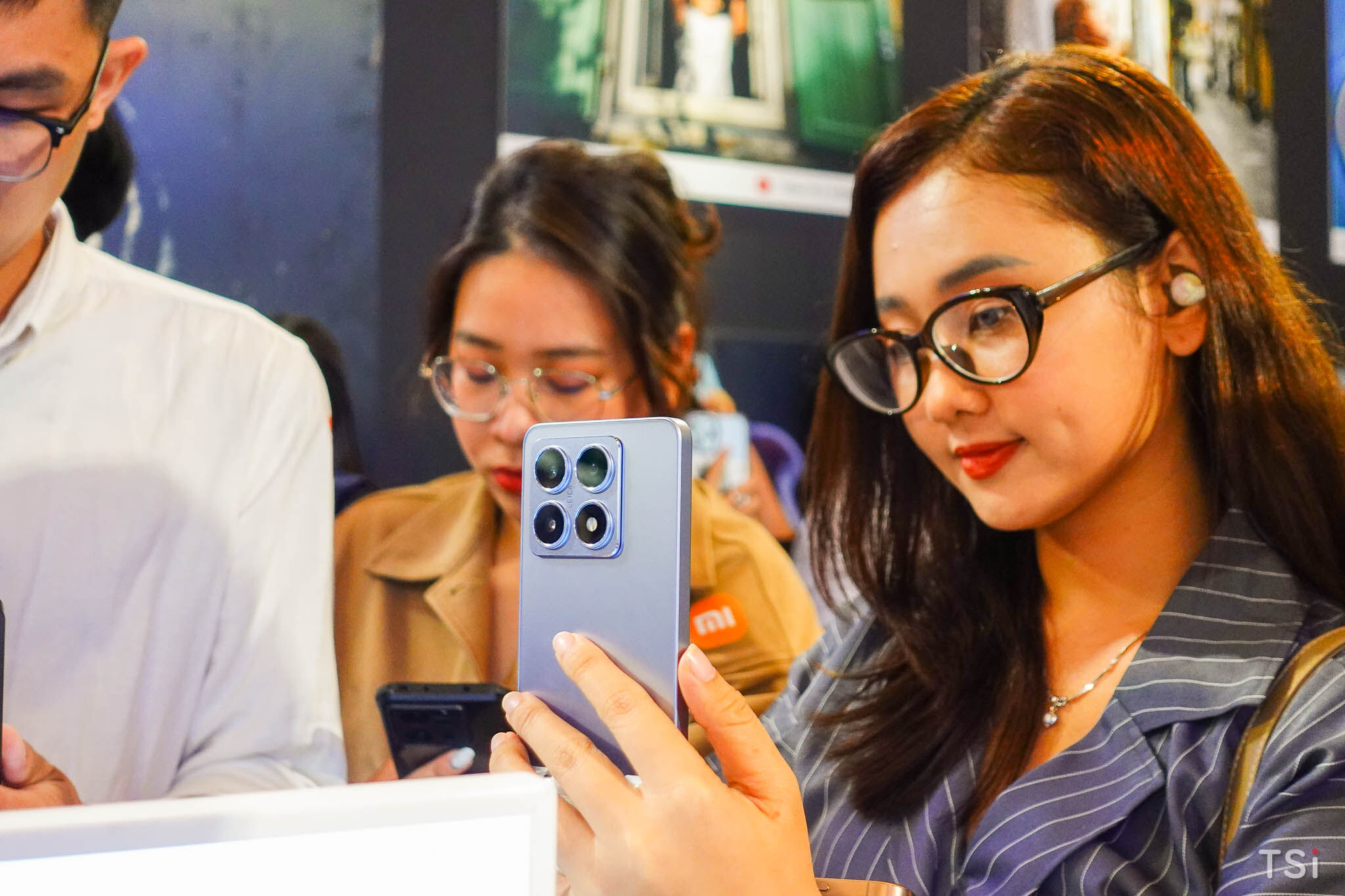 Xiaomi 14T Series ra mắt tại Việt Nam, giá khởi điểm 13 triệu đồng Xiaomi 14T Series ra mắt tại Việt Nam, giá khởi điểm 13 triệu đồng