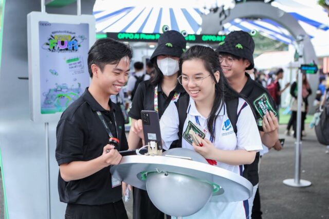 OPPO mang chuỗi sự kiện công nghệ đến các trường đại học tại TP.HCM