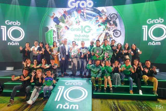 grab-ky-niem-10-nam-61