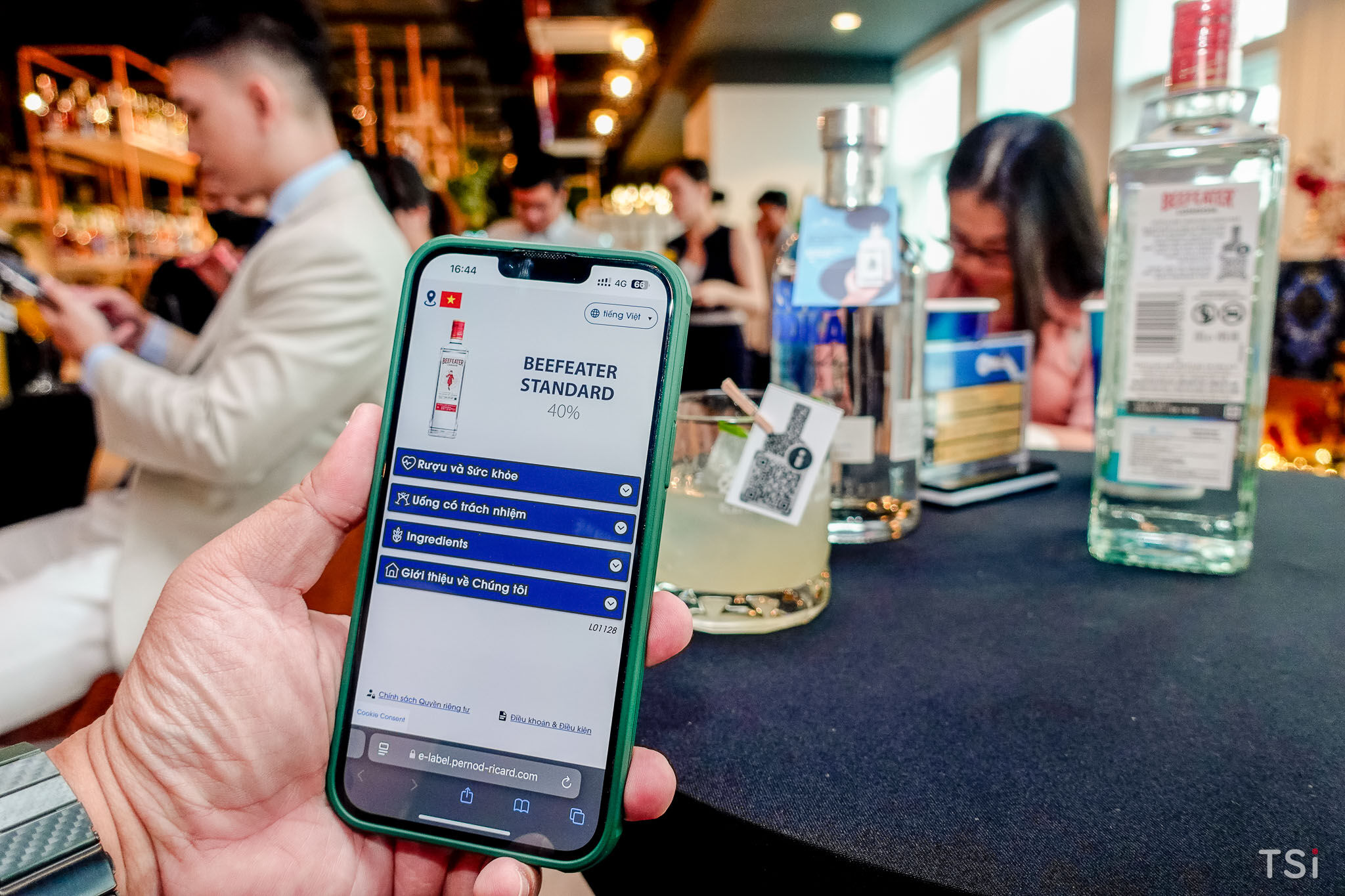 Pernod Ricard minh bạch hóa hướng dẫn uống trách nhiệm và có chừng mực thông qua E-label Pernod Ricard minh bạch hóa hướng dẫn uống trách nhiệm và có chừng mực thông qua E-label
