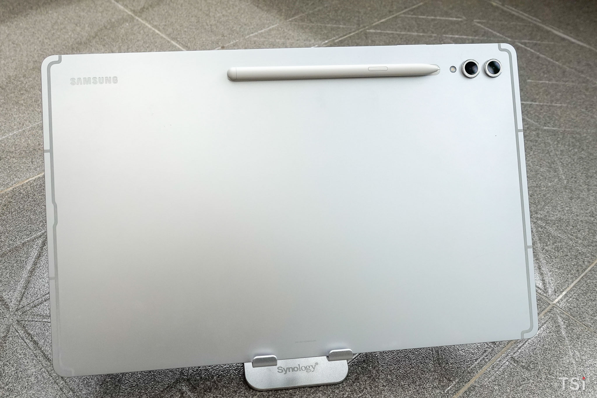 Samsung Galaxy Tab S10 Ultra 5G: Hiệu năng mạnh mẽ, AI hữu ích Samsung Galaxy Tab S10 Ultra 5G: Hiệu năng mạnh mẽ, AI hữu ích