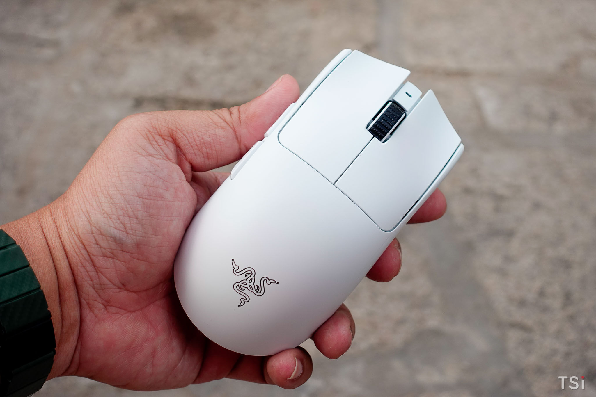 Razer Viper V3 Pro: nhỏ, nhẹ, chuyên nghiệp Razer Viper V3 Pro: nhỏ, nhẹ, chuyên nghiệp