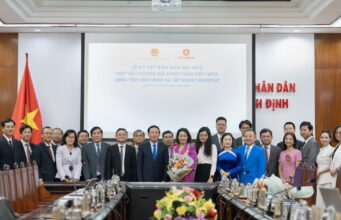 Bình Định và Vingroup hợp tác toàn diện về chuyển đổi xanh