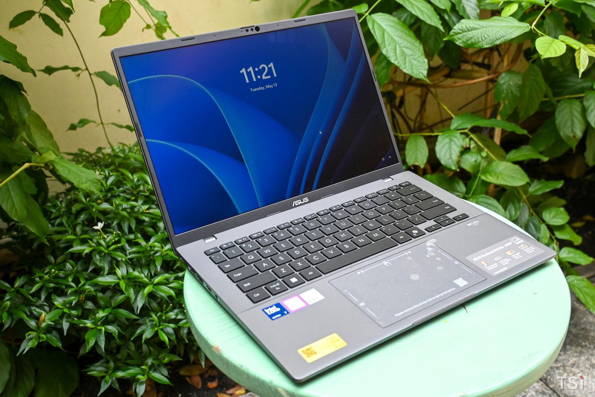 ASUS ra mắt Vivobook S14/S16 mỏng nhẹ với chip Intel Core H-series, thời lượng pin lâu tới 20 giờ ASUS ra mắt Vivobook S14/S16 mỏng nhẹ với chip Intel Core H-series, thời lượng pin lâu tới 20 giờ