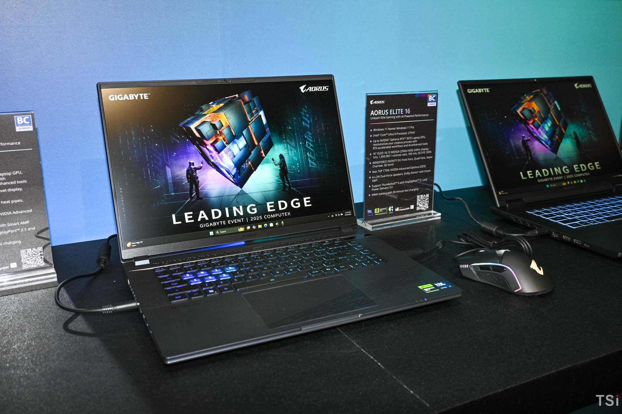 Loạt sản phẩm công nghệ mới của GIGABYTE tại Computex 2025 Loạt sản phẩm công nghệ mới của GIGABYTE tại Computex 2025