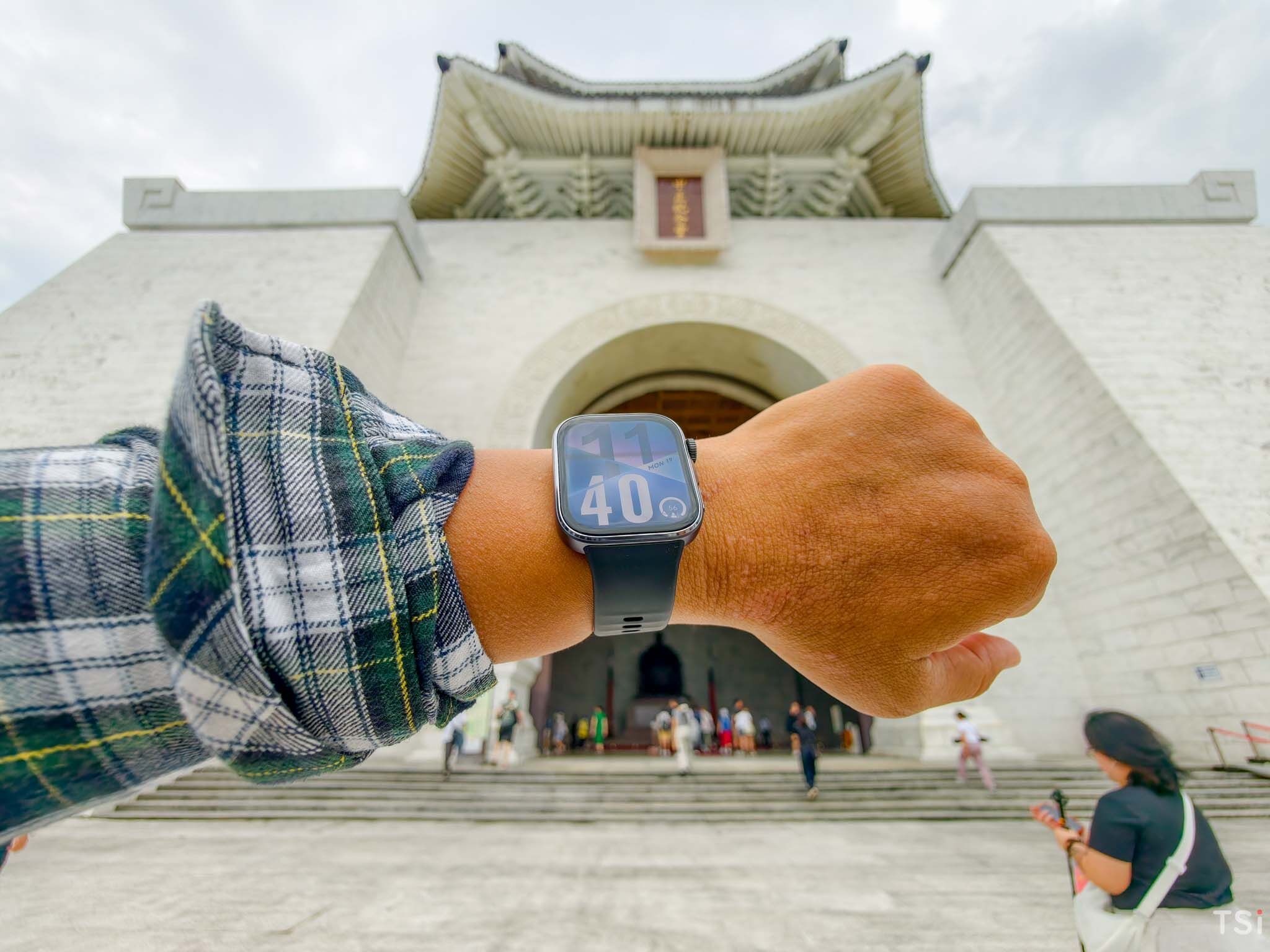 HUAWEI WATCH FIT 4: Gọn đẹp, bền bỉ để đồng hành mỗi ngày HUAWEI WATCH FIT 4: Gọn đẹp, bền bỉ để đồng hành mỗi ngày