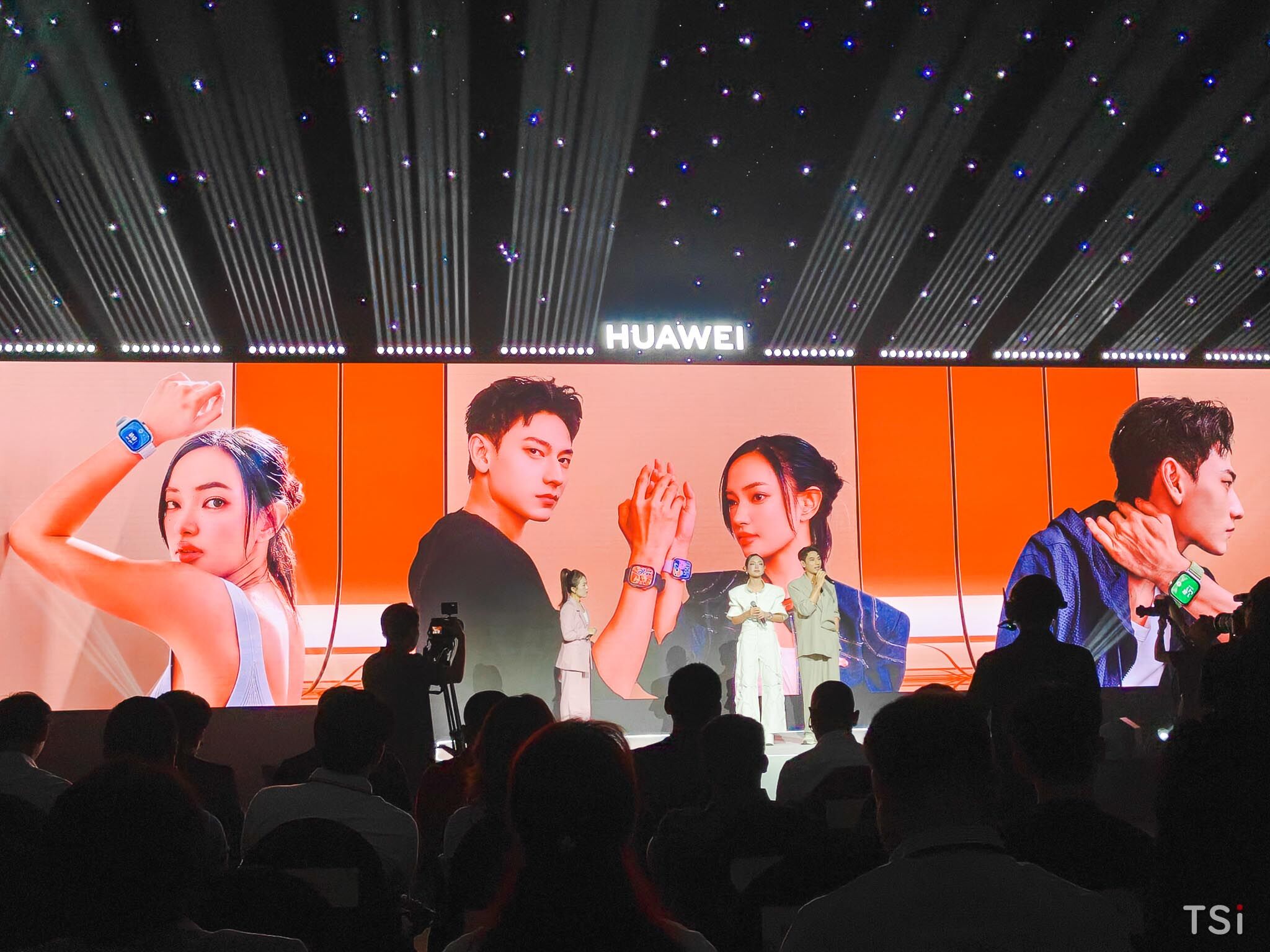 HUAWEI WATCH FIT 4 Series ra mắt thị trường Việt Nam