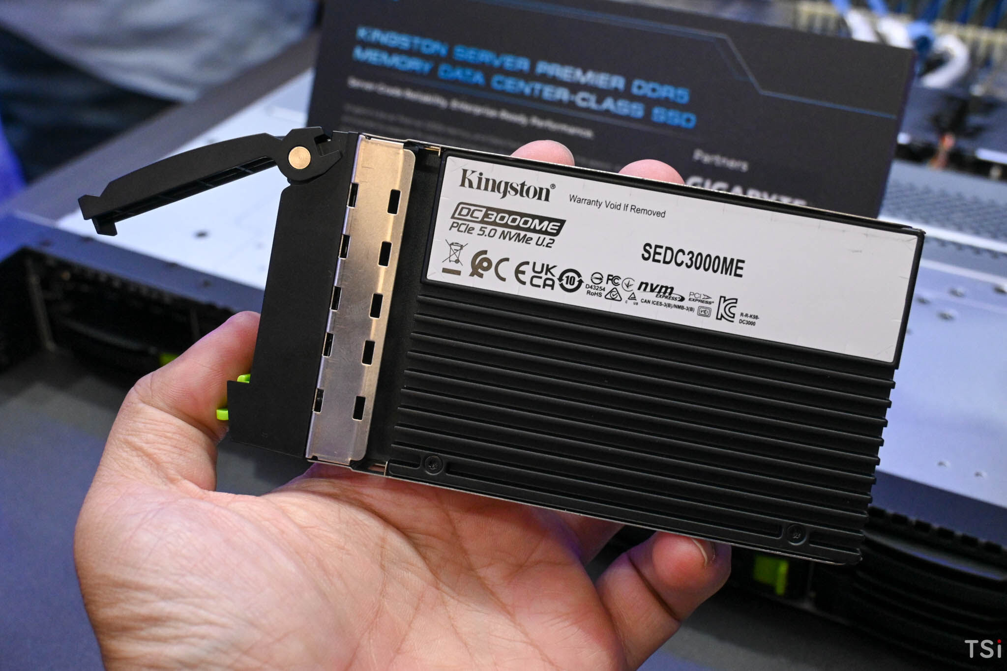 Kingston giới thiệu giải pháp hiệu năng cao Thúc đẩy Kỷ nguyên AI tại Computex 2025 Kingston giới thiệu giải pháp hiệu năng cao Thúc đẩy Kỷ nguyên AI tại Computex 2025