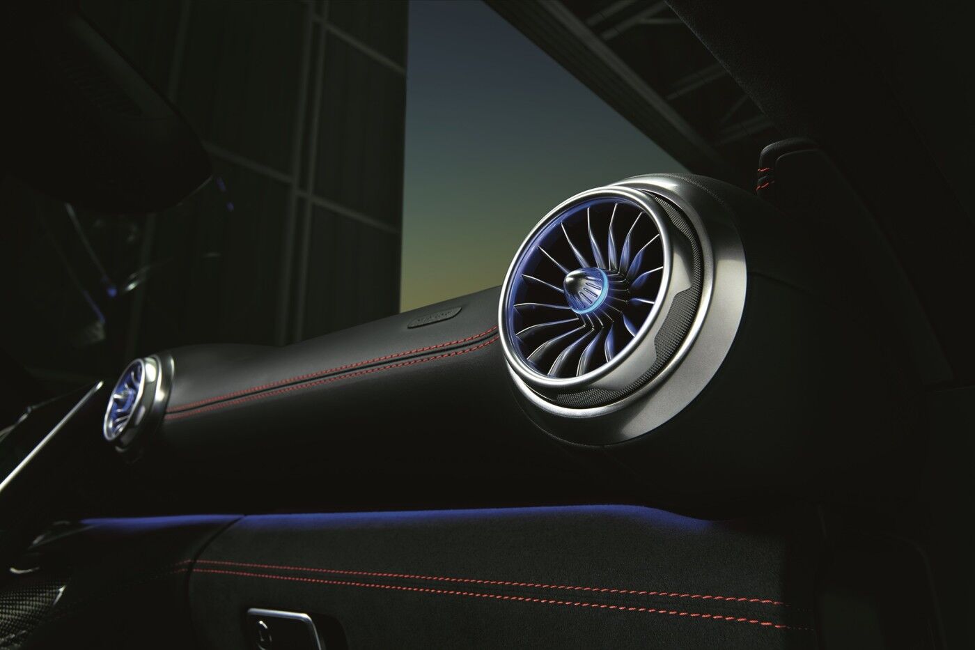 Mercedes-AMG SL 63 S E PERFORMANCE với sức mạnh vượt 800 mã lực nhờ công nghệ Hybrid E Huyền thoại Mercedes AMG SL 63 trở lại – Sức mạnh vượt 800 mã lực nhờ công nghệ Hybrid E PERFORMANCE