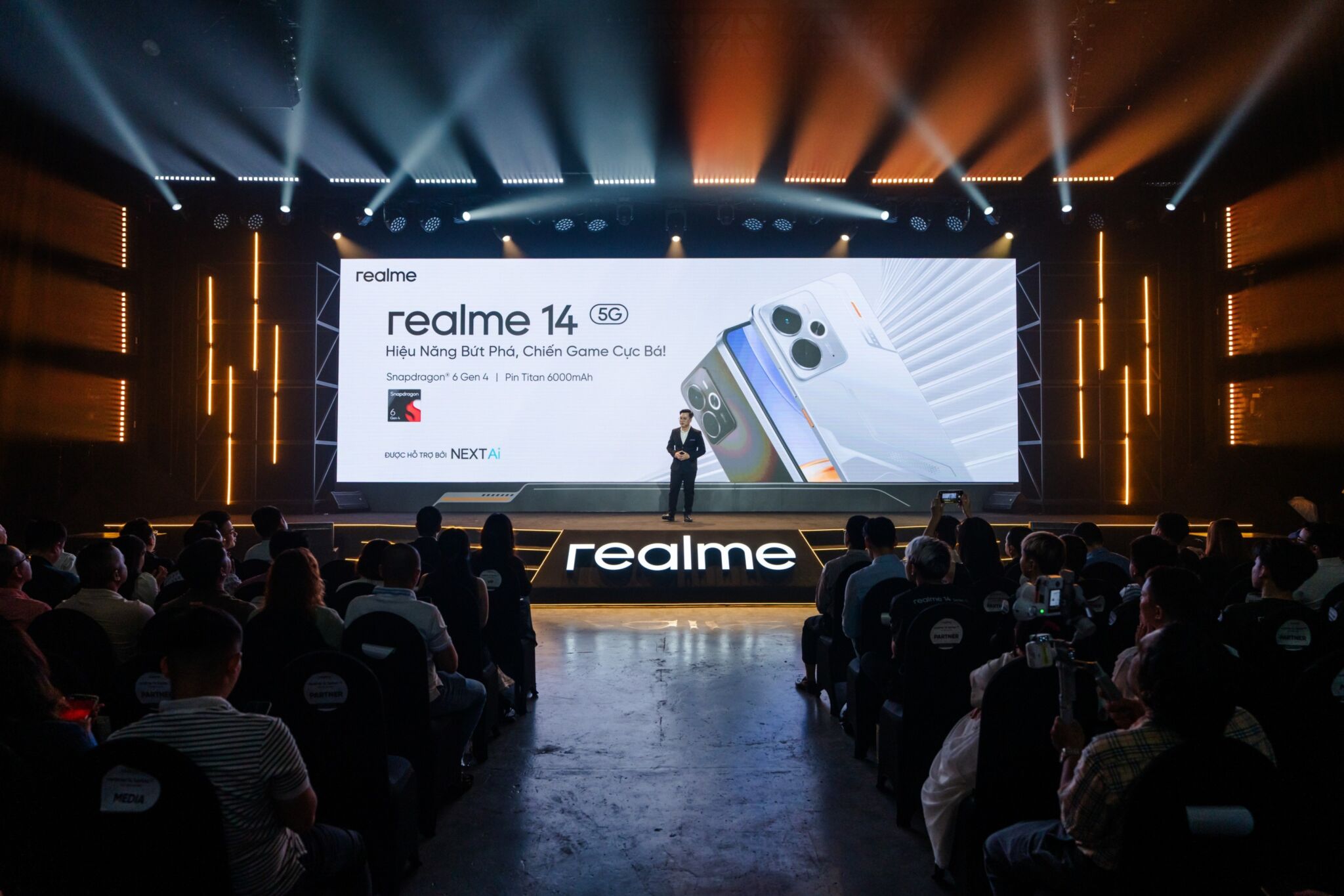 Giải đấu realme Cup dành cho cộng đồng đam mê Esports, tổng giải thưởng lên đến 50 triệu đồng realme khuấy động mùa hè với giải đấu realme Cup dành cho cộng đồng đam mê Esports, quy tụ 64 đội tuyển tranh tài với tổng giải thưởng lên đến 50 triệu đồng