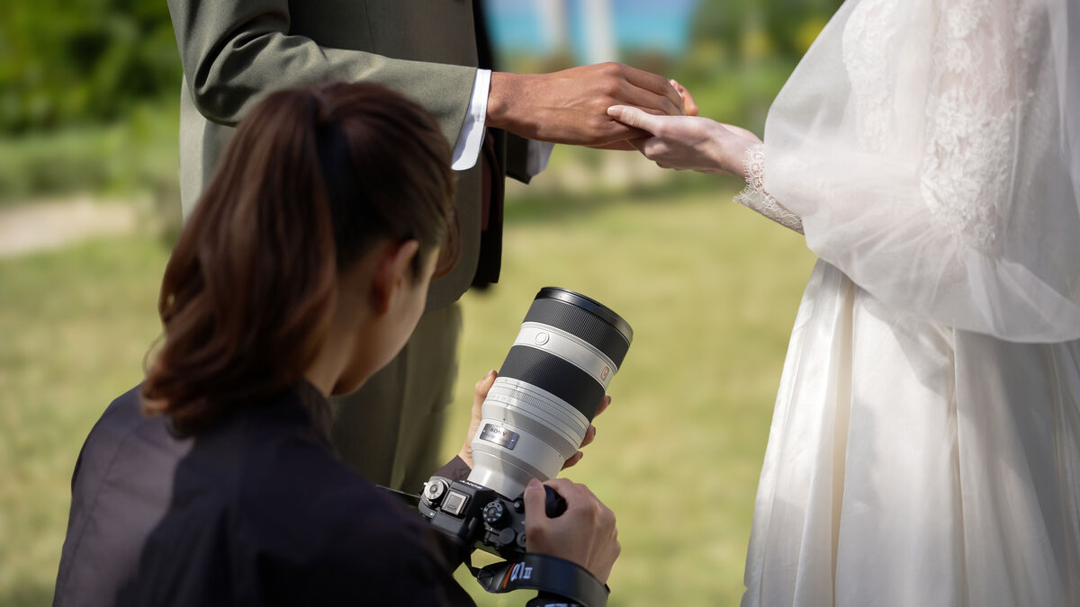 Sony FE 50-150mm F2 GM: Ống kính zoom tele F2 đầu tiên dành cho nhiếp ảnh và quay phim chuyên nghiệp Sony ra mắt FE 50-150mm F2 GM: Ống kính zoom tele f2 đầu tiên trên thế giới, dành cho nhiếp ảnh và quay phim chuyên nghiệp