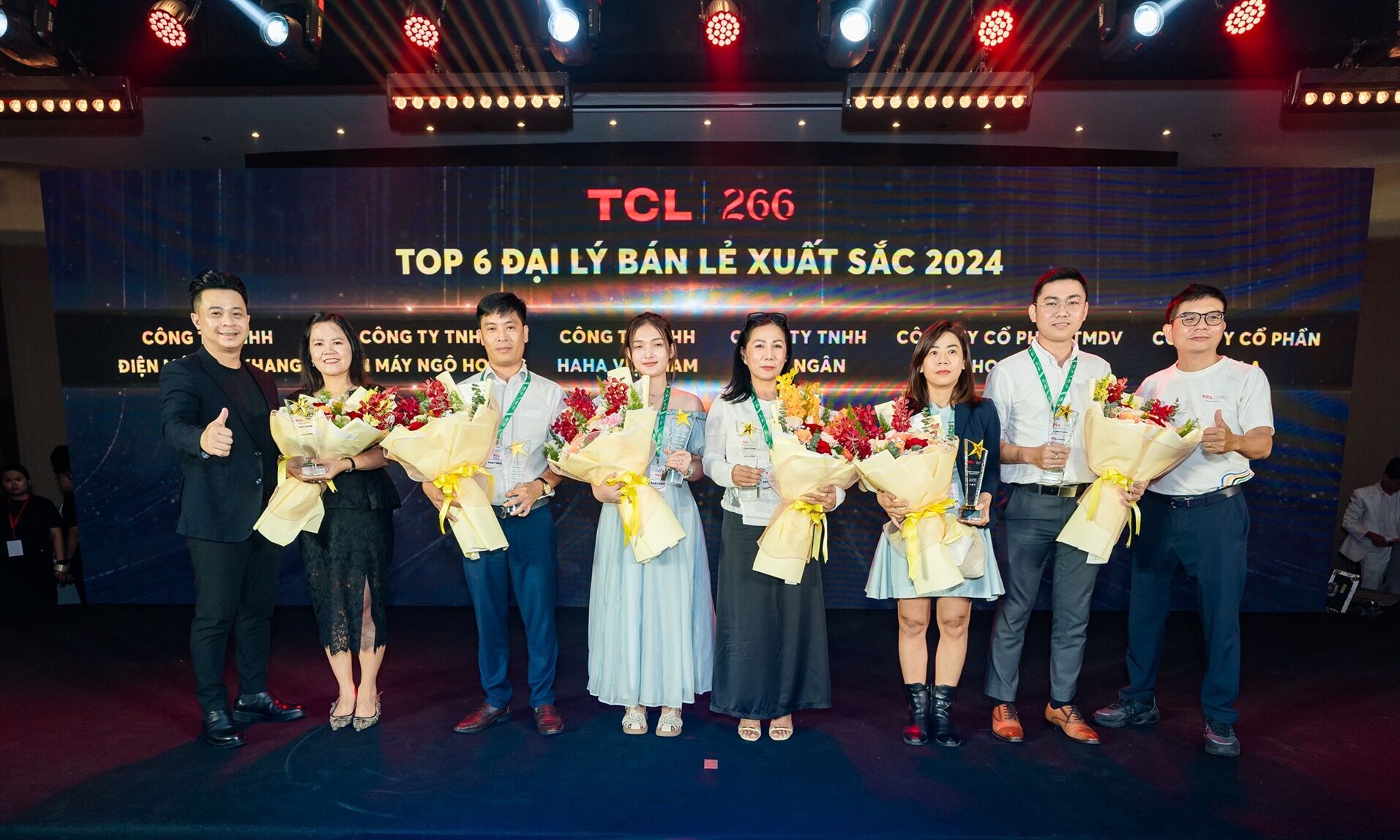 TCL tổ chức Hội nghị Khách hàng cùng Công Ty TNHH Thương Mại - Dịch Vụ Hai Sáu Sáu TCL tổ chức Hội nghị Khách hàng toàn quốc cùng Nhà phân phối 266: Gắn kết – Đồng hành – Phát triển