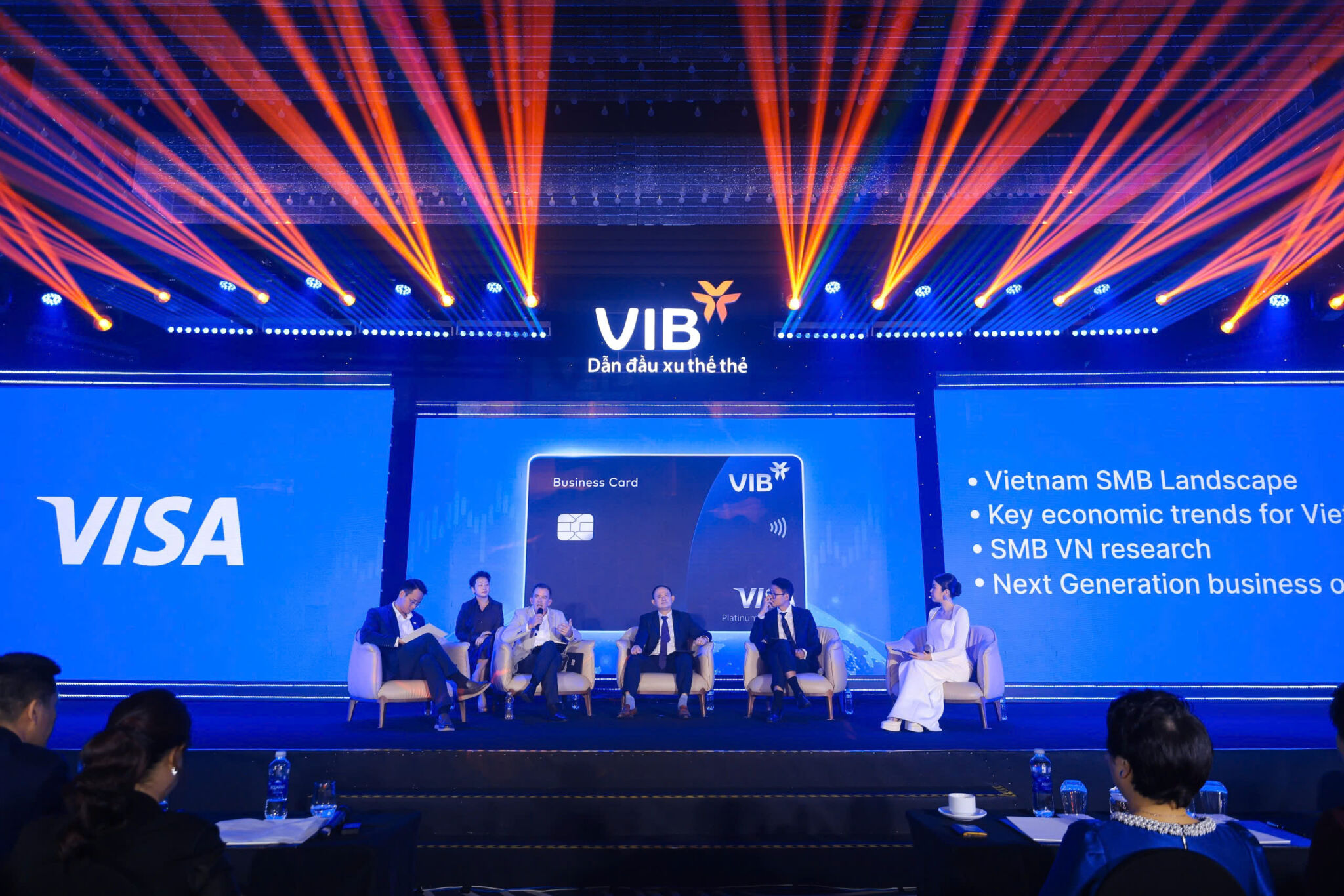 Visa, VIB và VNPAY hợp tác giới thiệu bộ giải pháp tài chính và số hóa toàn diện cho doanh nghiệp vừa và nhỏ tại Việt Nam Visa, VIB và VNPAY hợp tác giới thiệu bộ giải pháp tài chính và số hóa toàn diện cho doanh nghiệp vừa và nhỏ tại Việt Nam