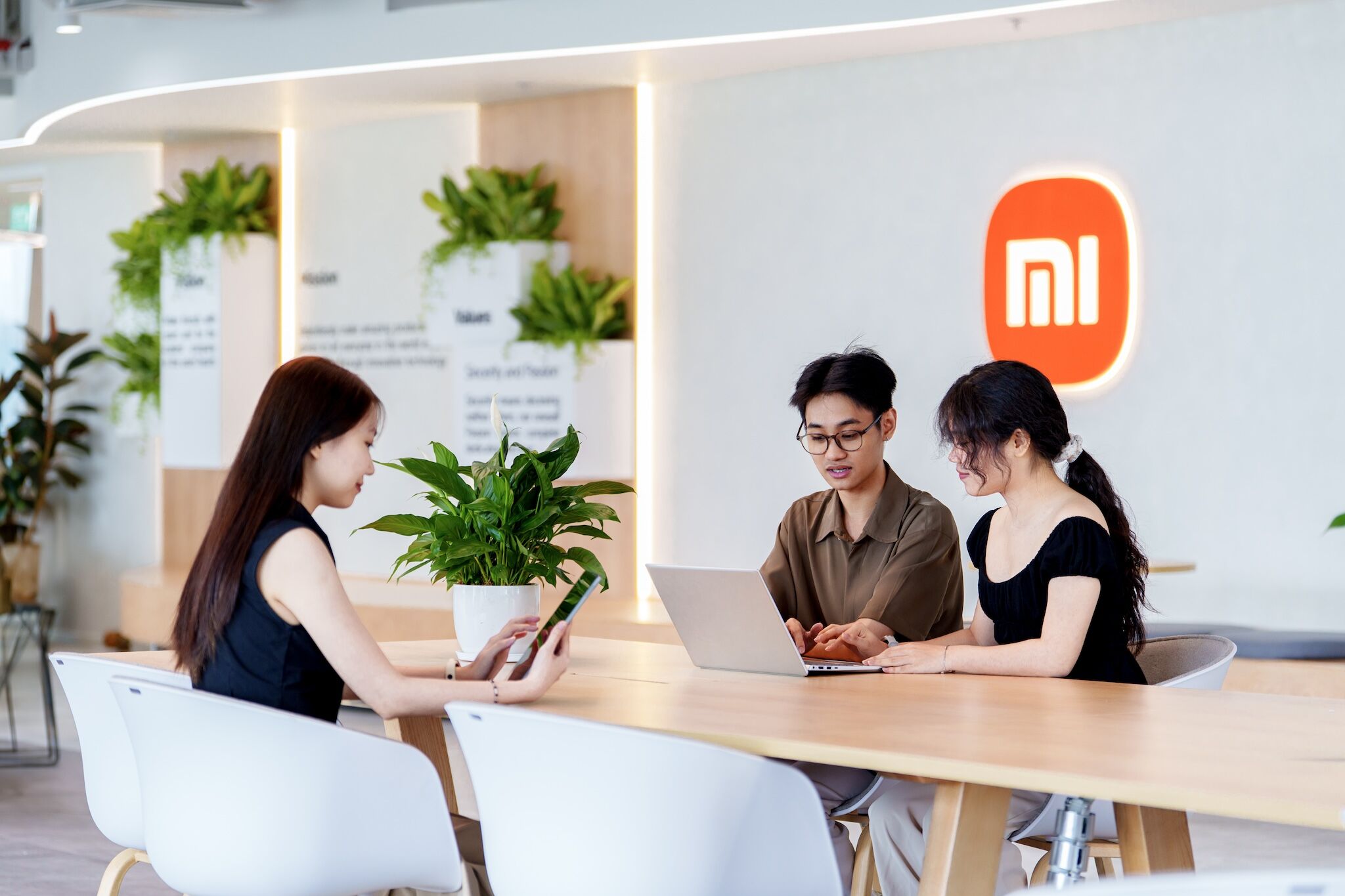 Xiaomi khai trương văn phòng mới tại TP.HCM Xiaomi khai trương văn phòng mới tại TP.HCM