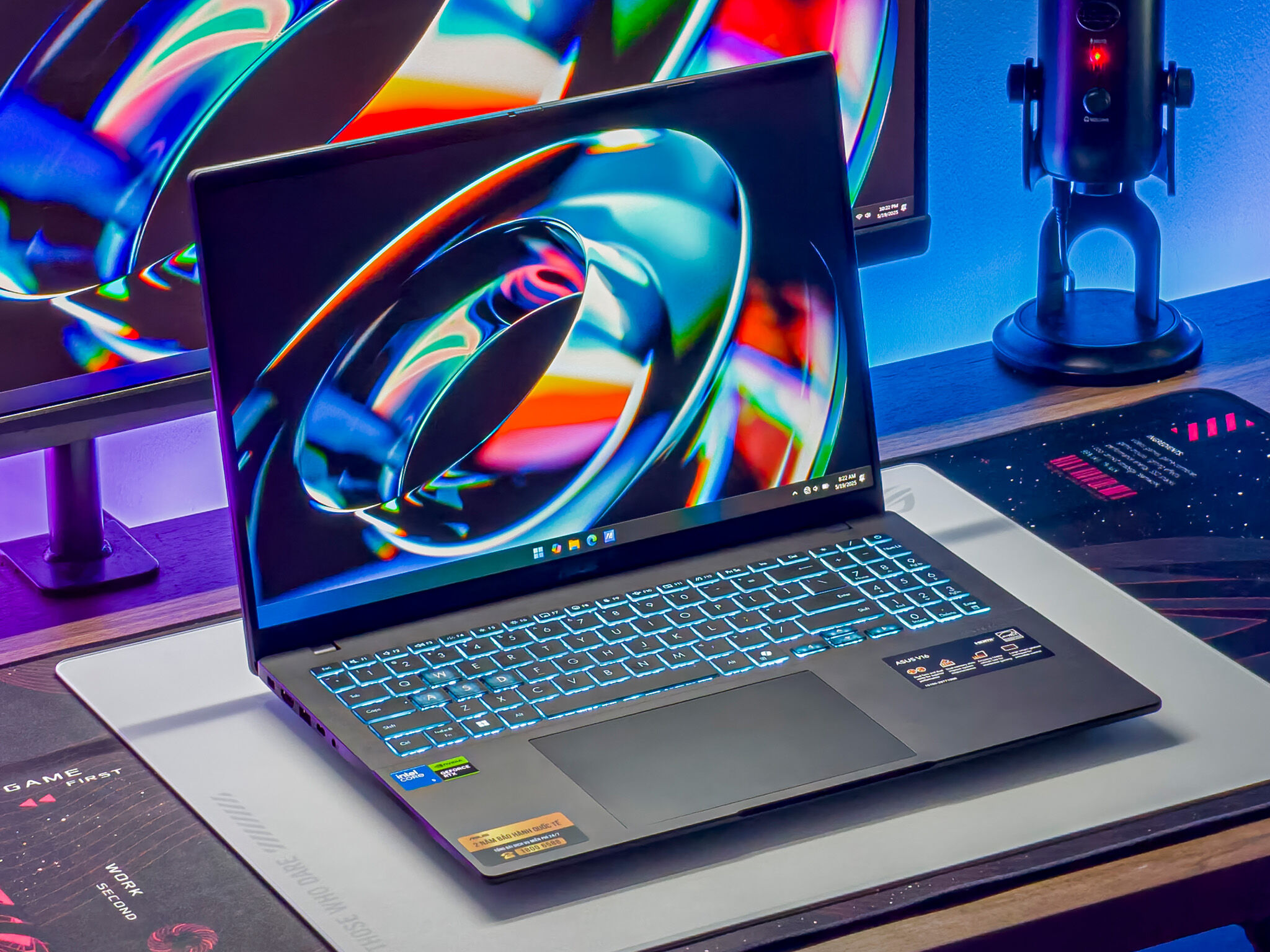 ASUS Gaming V16: Laptop gaming AI mỏng nhẹ mạnh mẽ cho học sinh sinh viên ASUS ra mắt ASUS Gaming V16: Laptop gaming AI mỏng nhẹ mạnh mẽ cho học sinh sinh viên