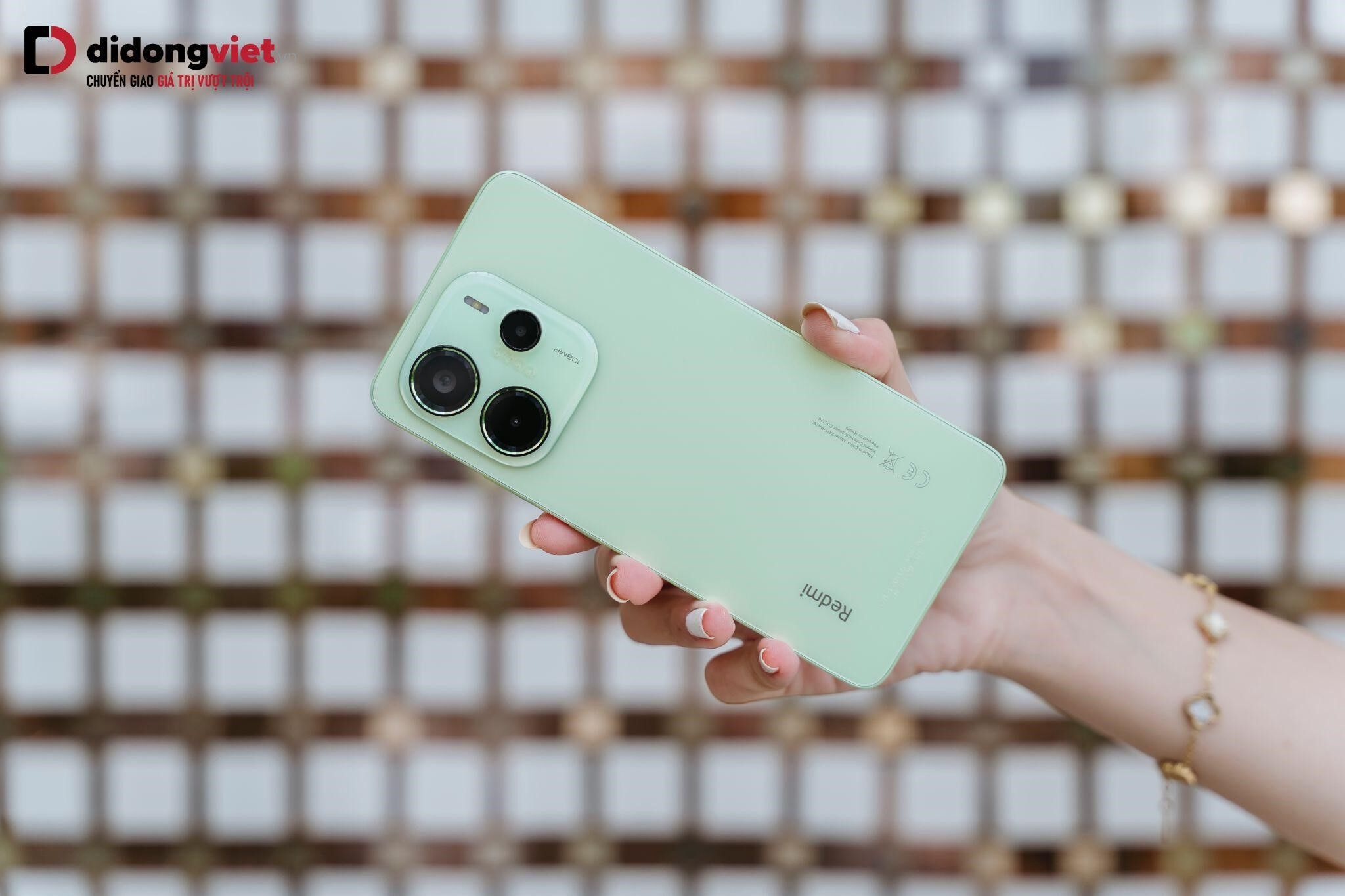 Deal sắm đồ công nghệ 6/6 tại Di Động Việt: iPhone 16 Pro Max giảm hơn 5 triệu, máy massage giảm 73%, phụ kiện chỉ từ 66 nghìn đồng Deal sắm đồ công nghệ 6/6 tại Di Động Việt: iPhone 16 Pro Max giảm hơn 5 triệu, máy massage giảm 73%, phụ kiện chỉ từ 66 nghìn đồng