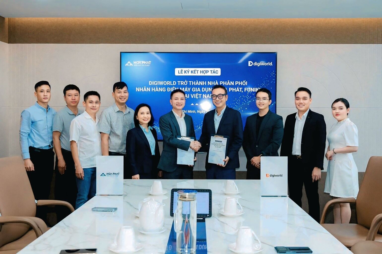 Digiworld phân phối các sản phẩm điện máy Hòa Phát & Funiki trên toàn quốc Digiworld chính thức trở thành nhà phân phối các sản phẩm điện máy Hòa Phát & Funiki trên toàn quốc