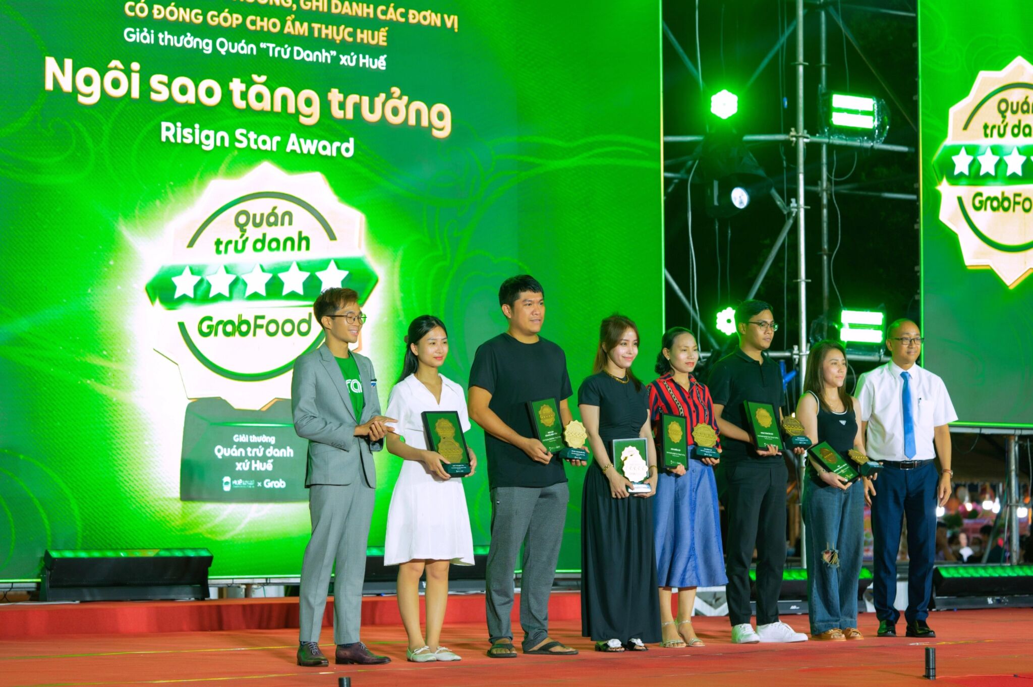 GrabFood tôn vinh ẩm thực địa phương qua Bộ sưu tập Quán Trứ Danh