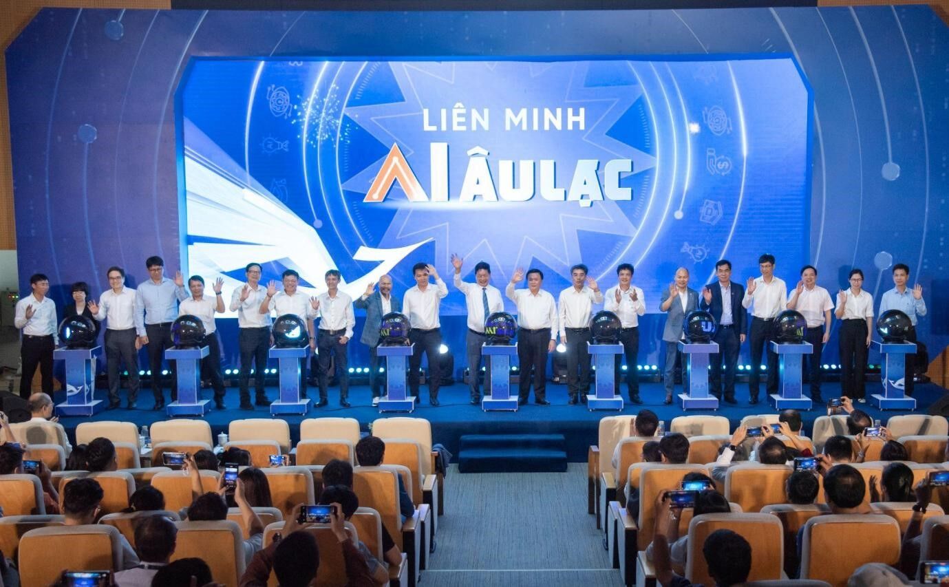 MoMo tham gia Liên minh AI Âu Lạc: “Kỳ lân” Fintech góp sức kiến tạo hệ sinh thái AI mang bản sắc Việt MoMo tham gia Liên minh AI Âu Lạc: “Kỳ lân” Fintech góp sức kiến tạo hệ sinh thái AI mang bản sắc Việt