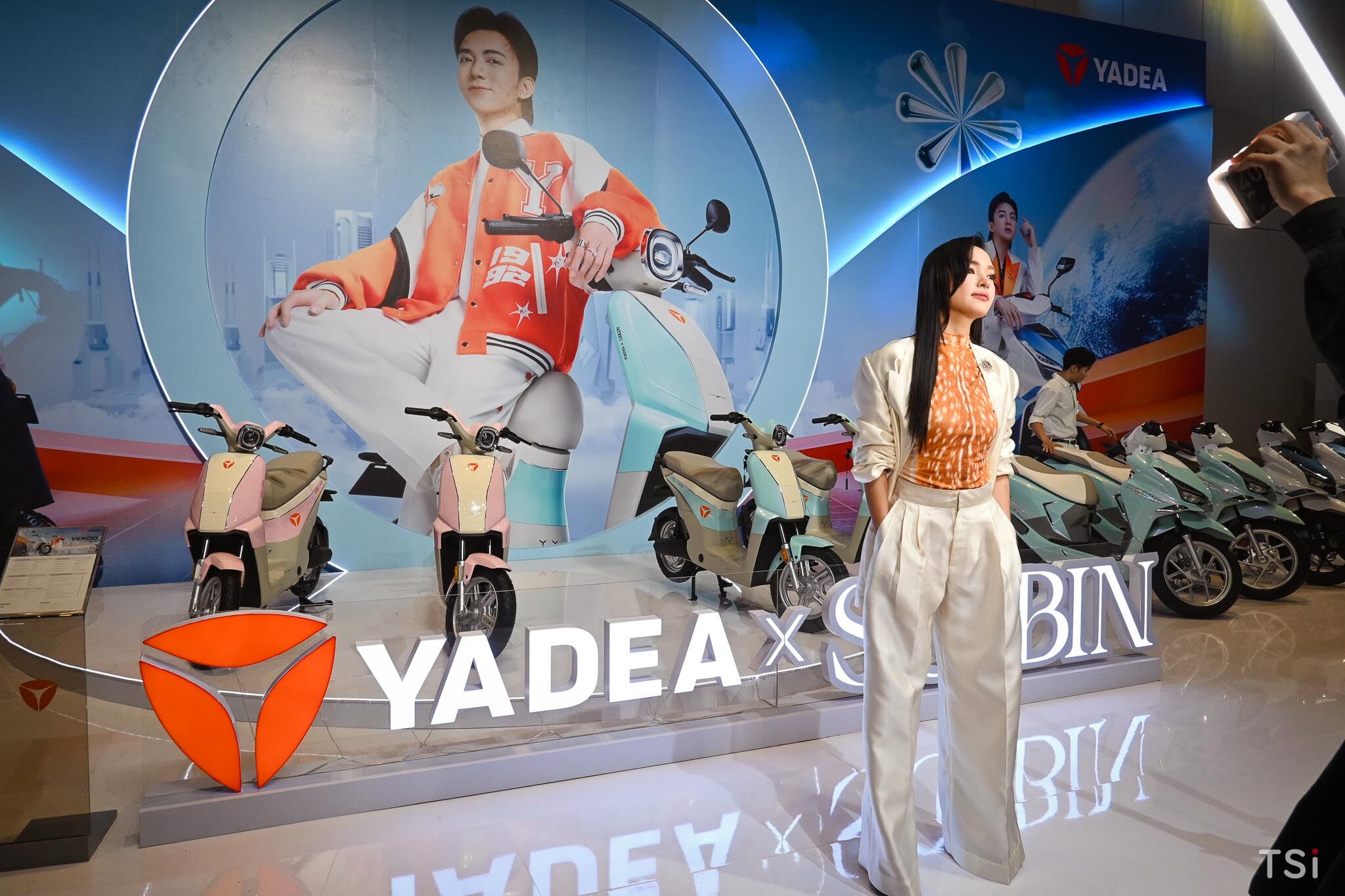 YADEA giới thiệu bộ 3 xe điện và đại sứ thương hiệu SOOBIN YADEA giới thiệu bộ 3 xe điện và đại sứ thương hiệu SOOBIN