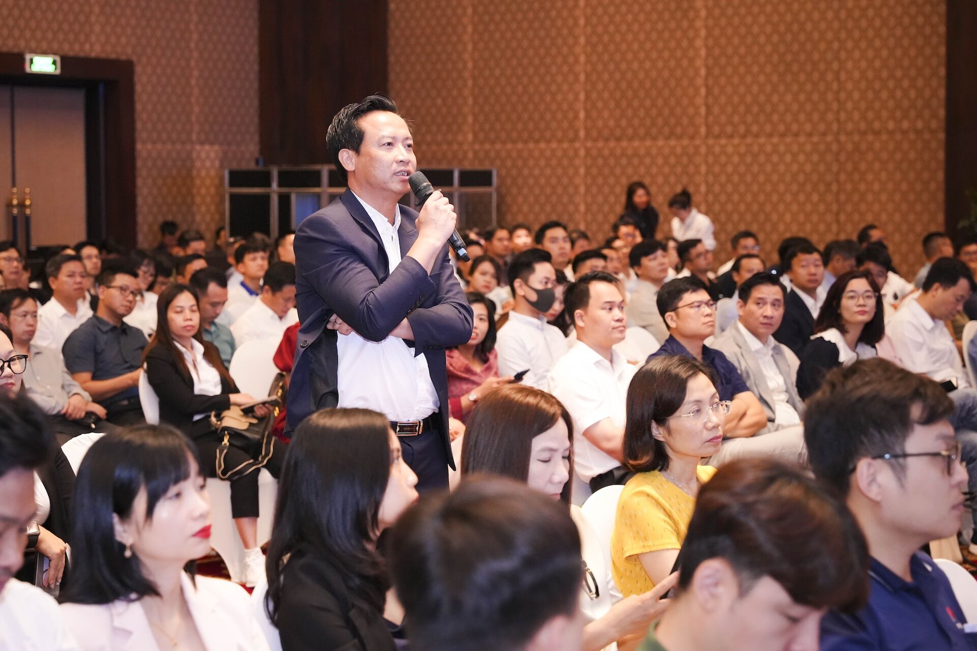 VinFast hỗ trợ và bao tiêu sản phẩm cho các doanh nghiệp phụ trợ Việt Nam VinFast hỗ trợ và bao tiêu sản phẩm cho các doanh nghiệp phụ trợ Việt Nam