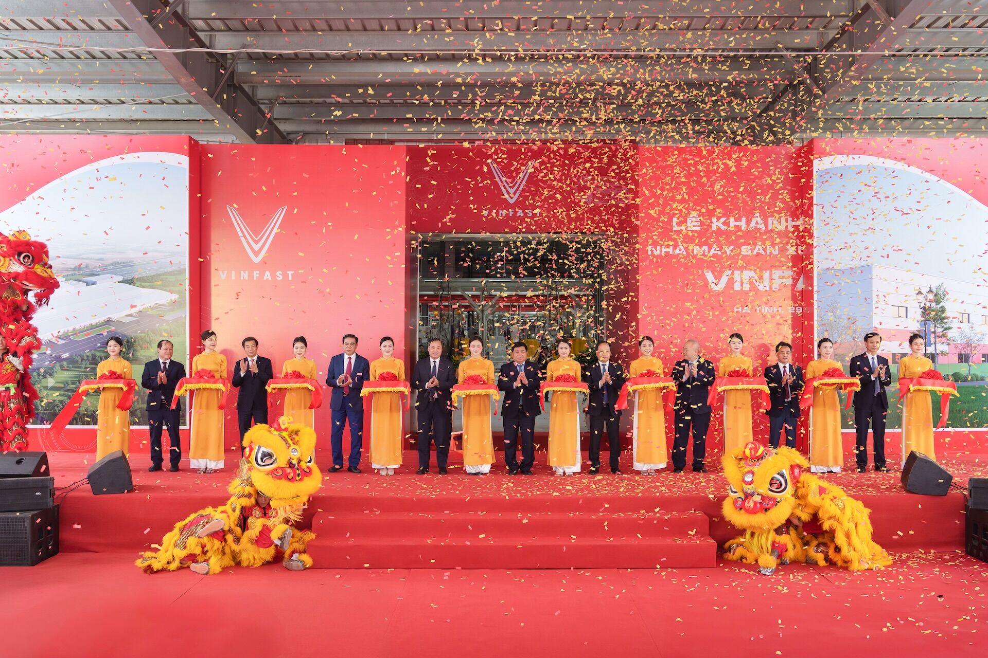 VinFast khánh thành nhà máy sản xuất ô tô điện tại Hà Tĩnh VinFast khánh thành nhà máy sản xuất ô tô điện tại Hà Tĩnh