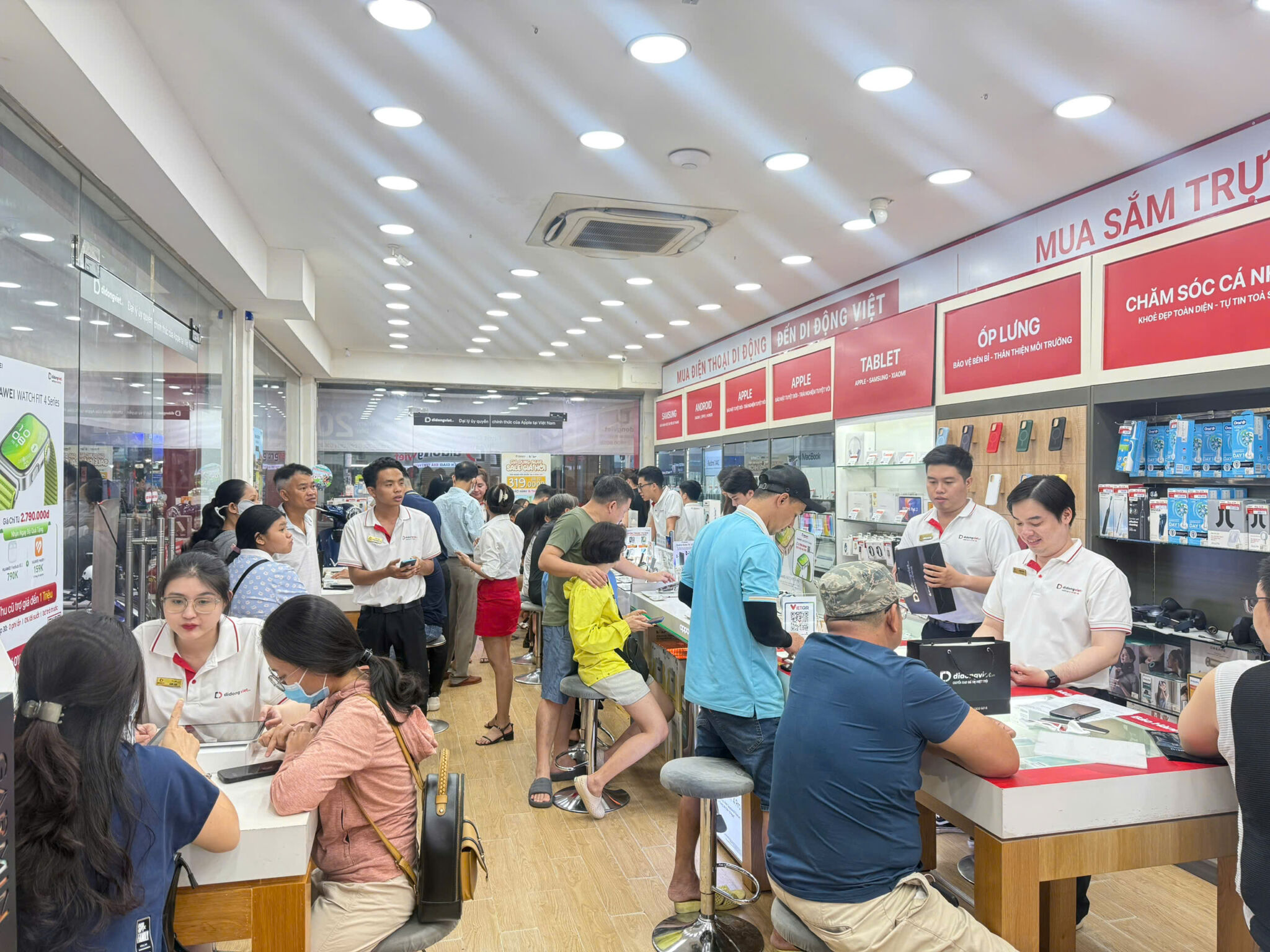 Đại tiệc giá sốc 7/7 tại Di Động Việt: Săn deal đặc biệt chỉ từ 7 nghìn đồng, giảm thêm đến 500 nghìn đồng trong khung giờ vàng Đại tiệc giá sốc 7/7 tại Di Động Việt: Săn deal đặc biệt chỉ từ 7 nghìn đồng, giảm thêm đến 500 nghìn đồng trong khung giờ vàng