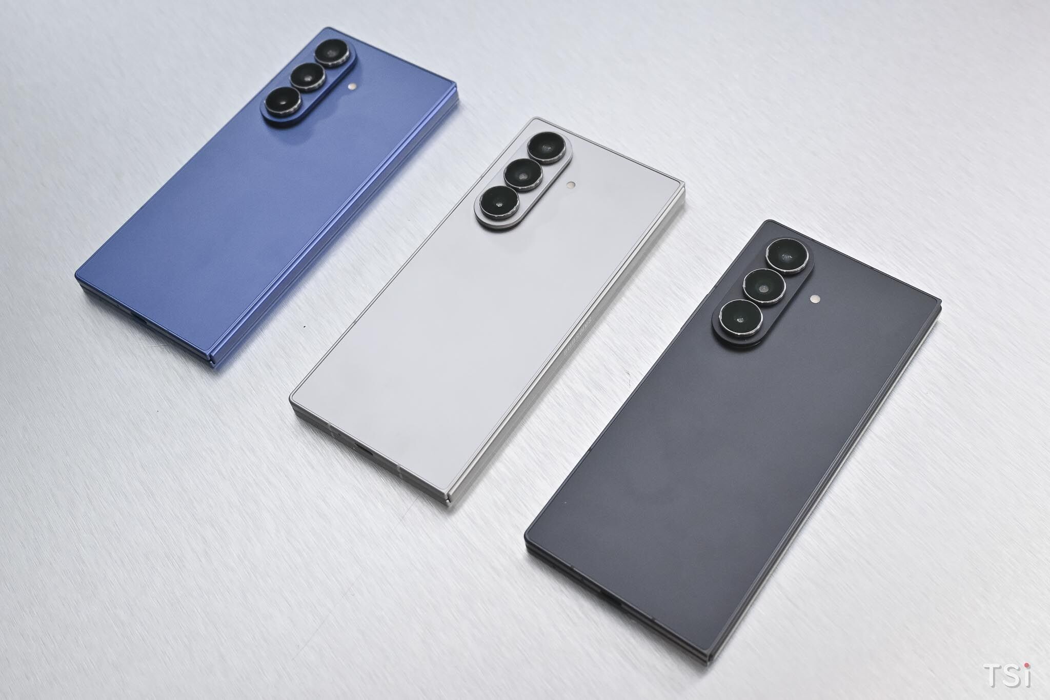 Galaxy Z Fold7: Mở ra chuẩn mực mới cho smartphone gập Galaxy Z Fold7: Mở ra chuẩn mực mới cho smartphone gập