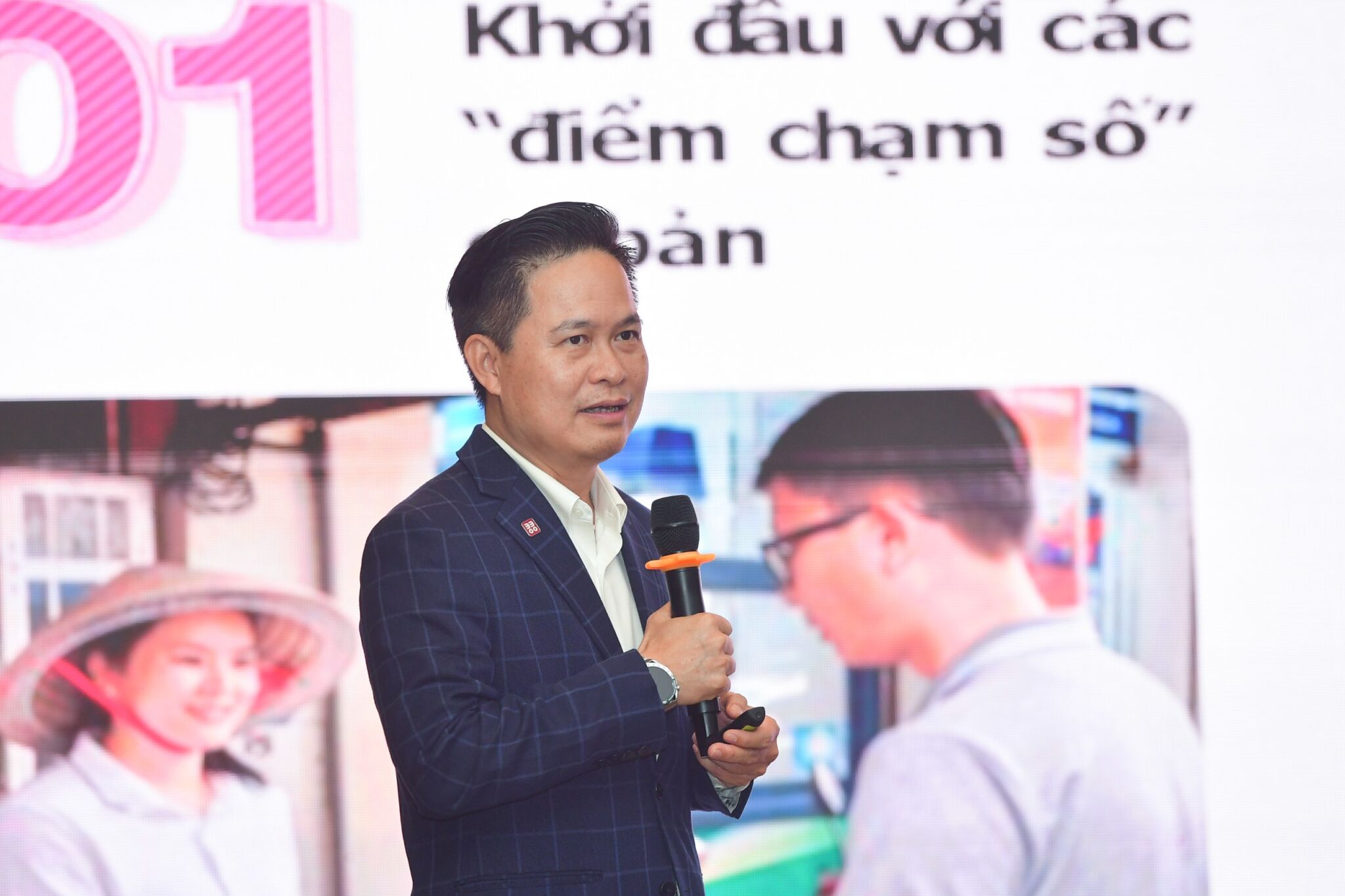 Bộ giải pháp tài chính từ MoMo giúp tiểu thương gỡ ba nút thắt: Thanh toán – vận hành – tín dụng Bộ giải pháp tài chính từ MoMo giúp tiểu thương gỡ ba nút thắt: Thanh toán – vận hành – tín dụng